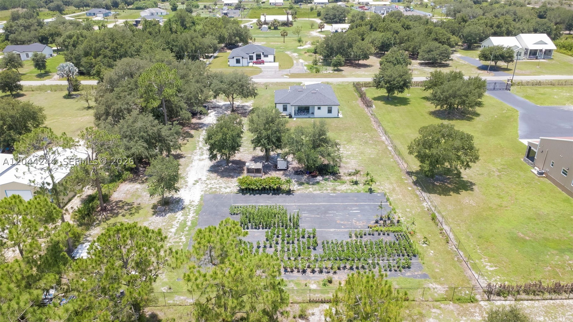 LEHIGH ACRES PROPERTIES UN - Residential