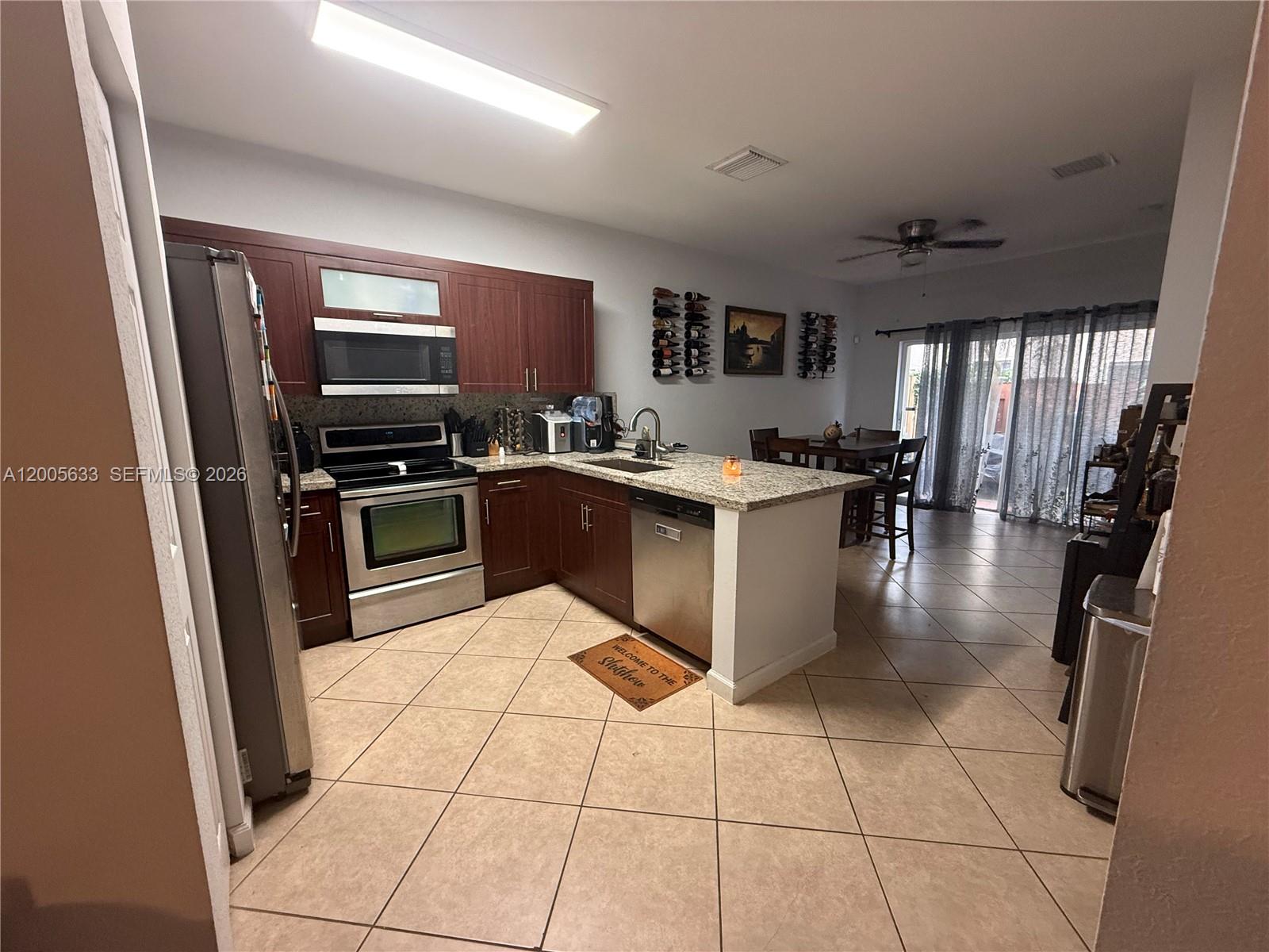 LAKES BY THE BAY GEE - Residential