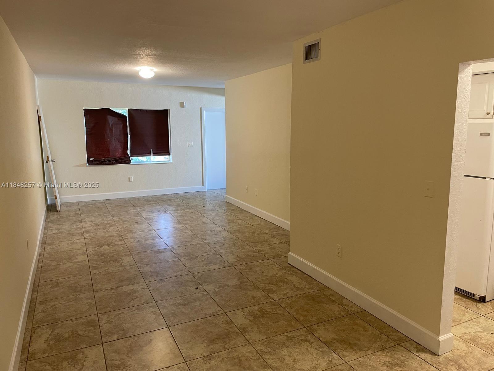 SUNSET PALM VILLAS CONDO - Residential