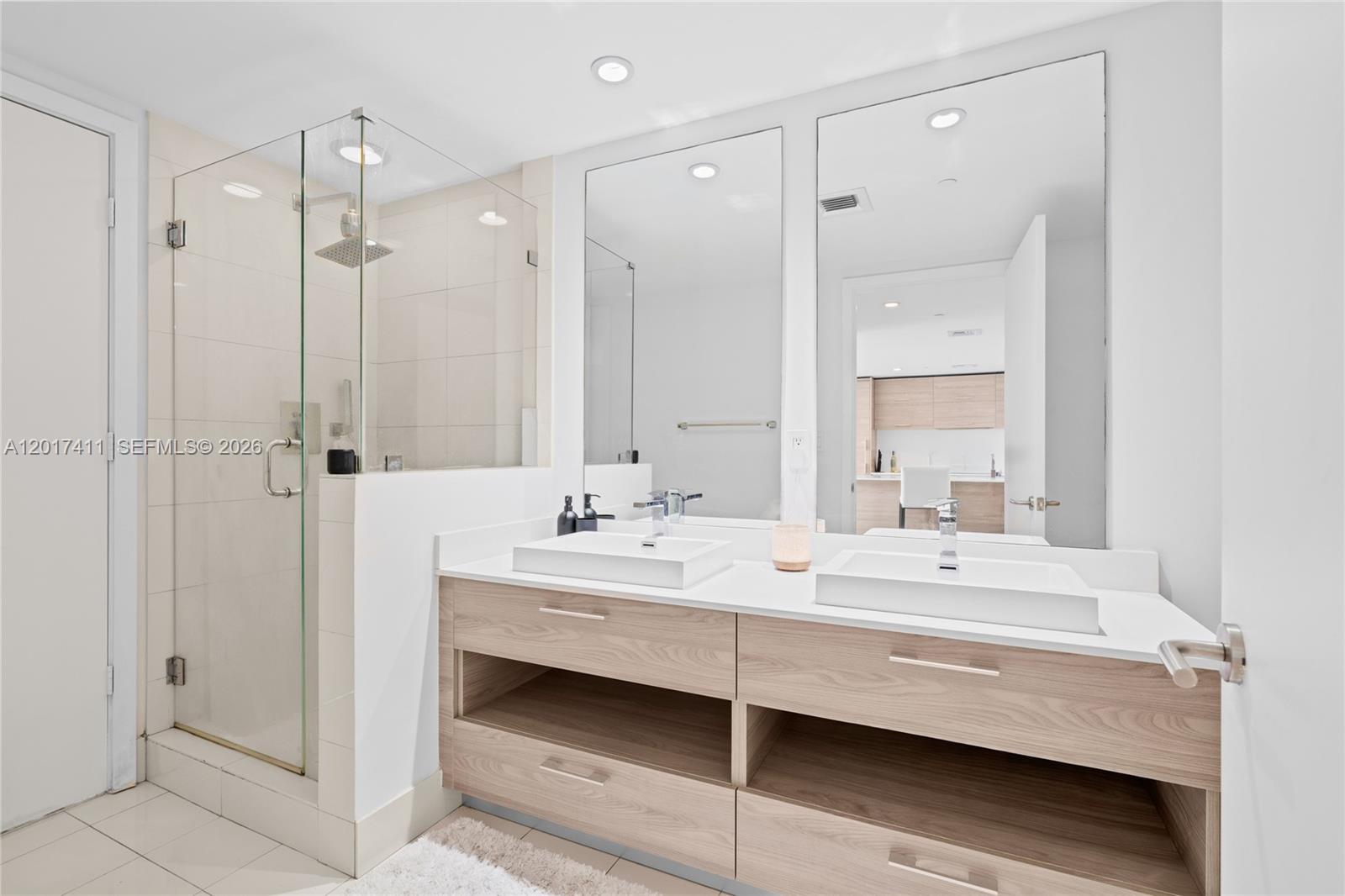 1300 S MIAMI AVENUE CONDO - Residential Lease
