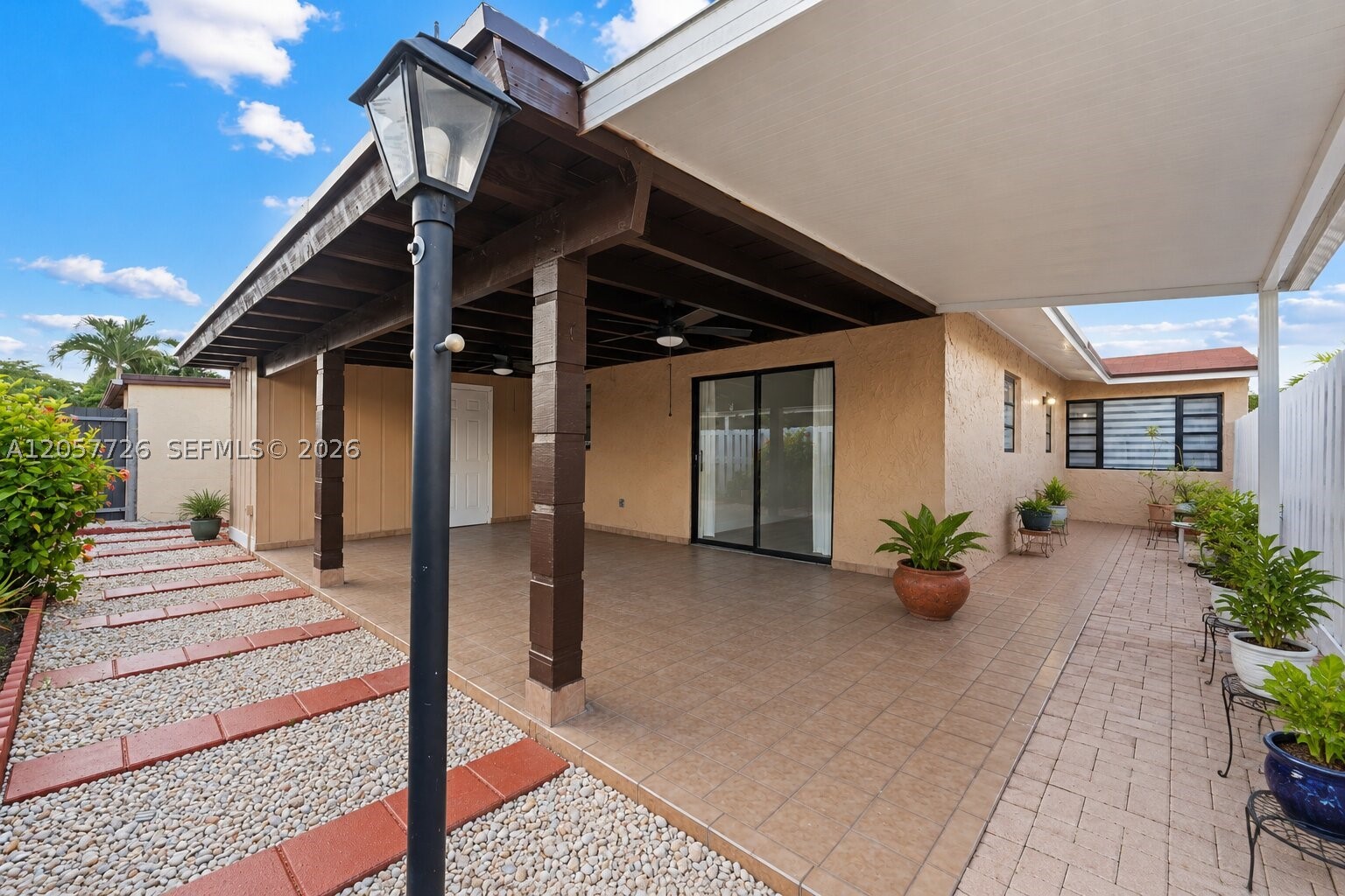 LES CHALETS - Residential
