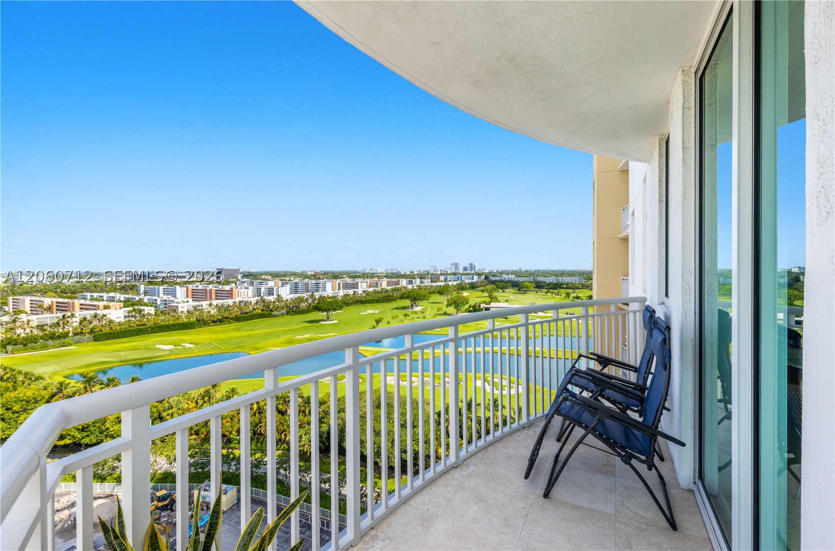 DUO CONDOMINIUM WEST - Residential