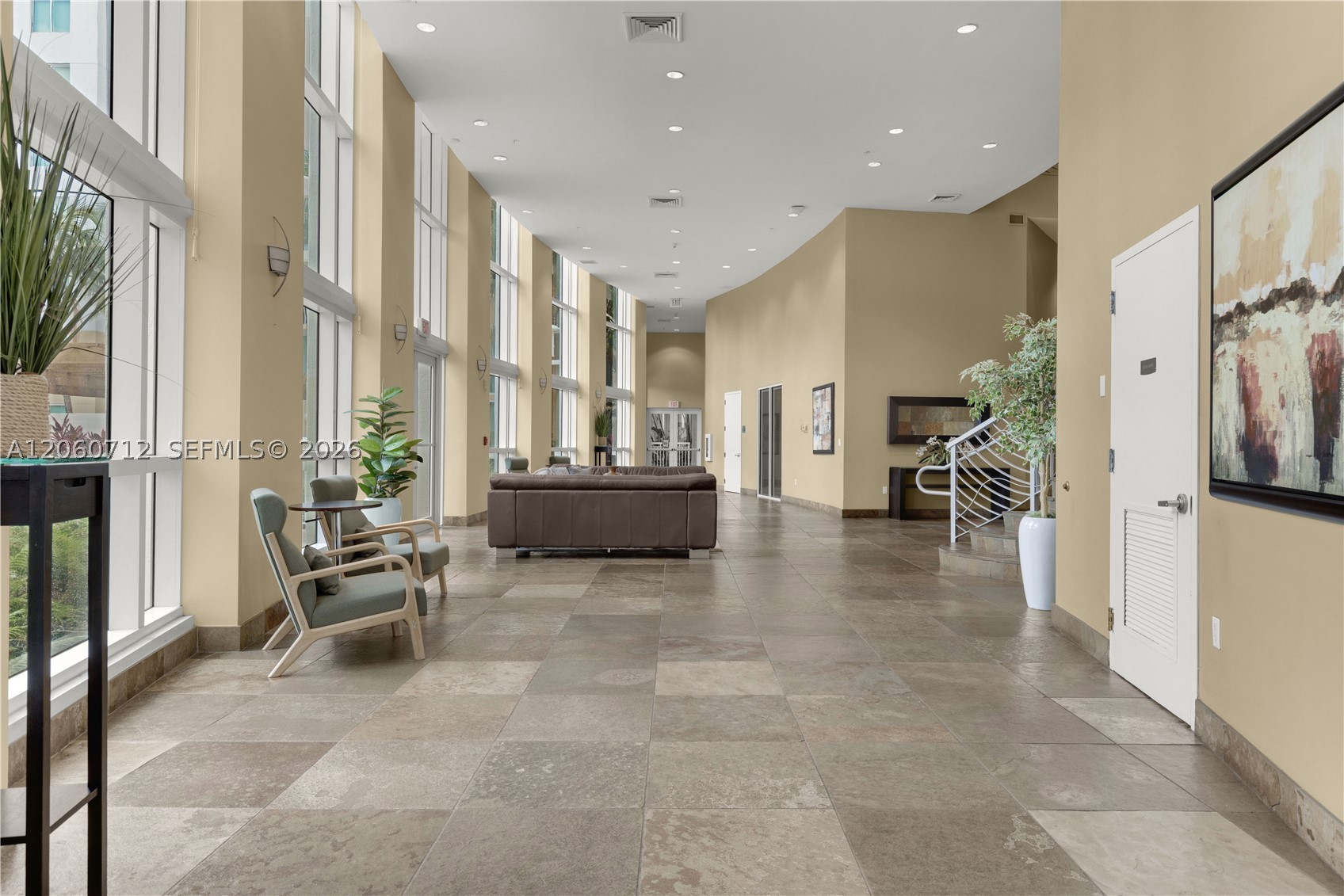 DUO CONDOMINIUM WEST - Residential