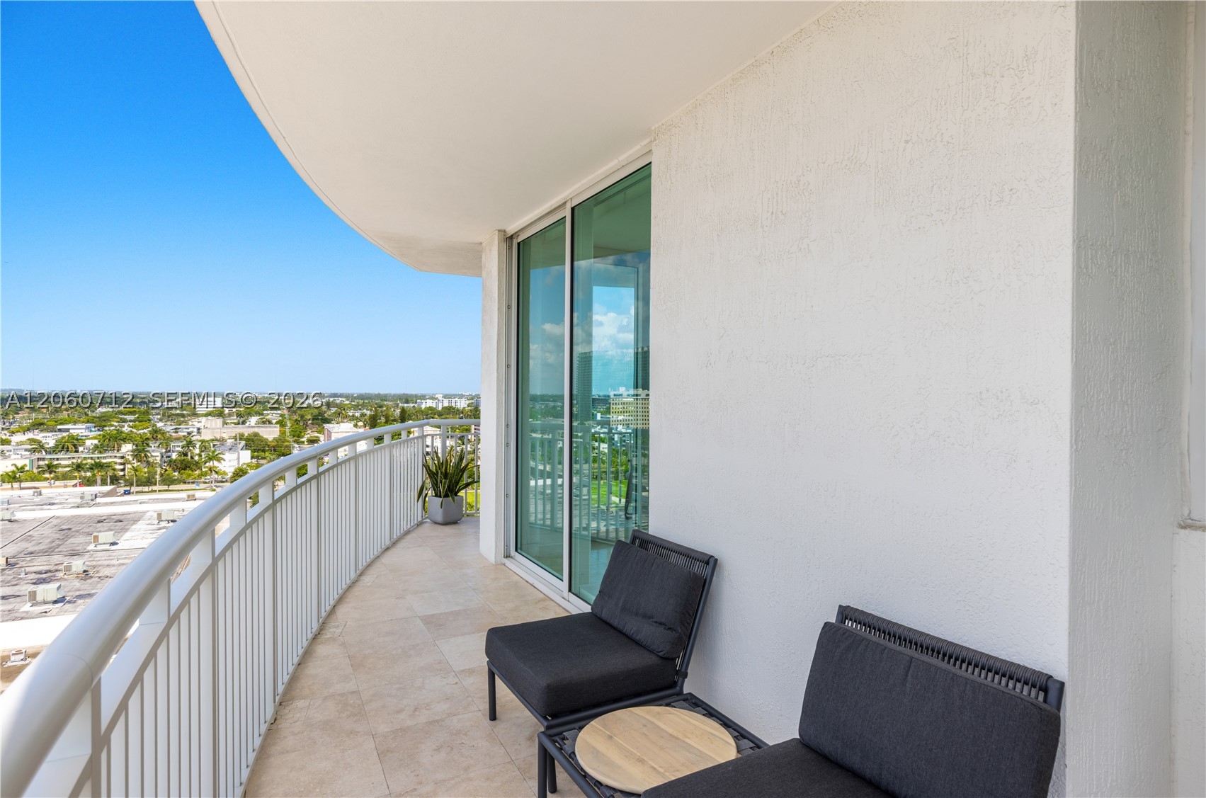 DUO CONDOMINIUM WEST - Residential