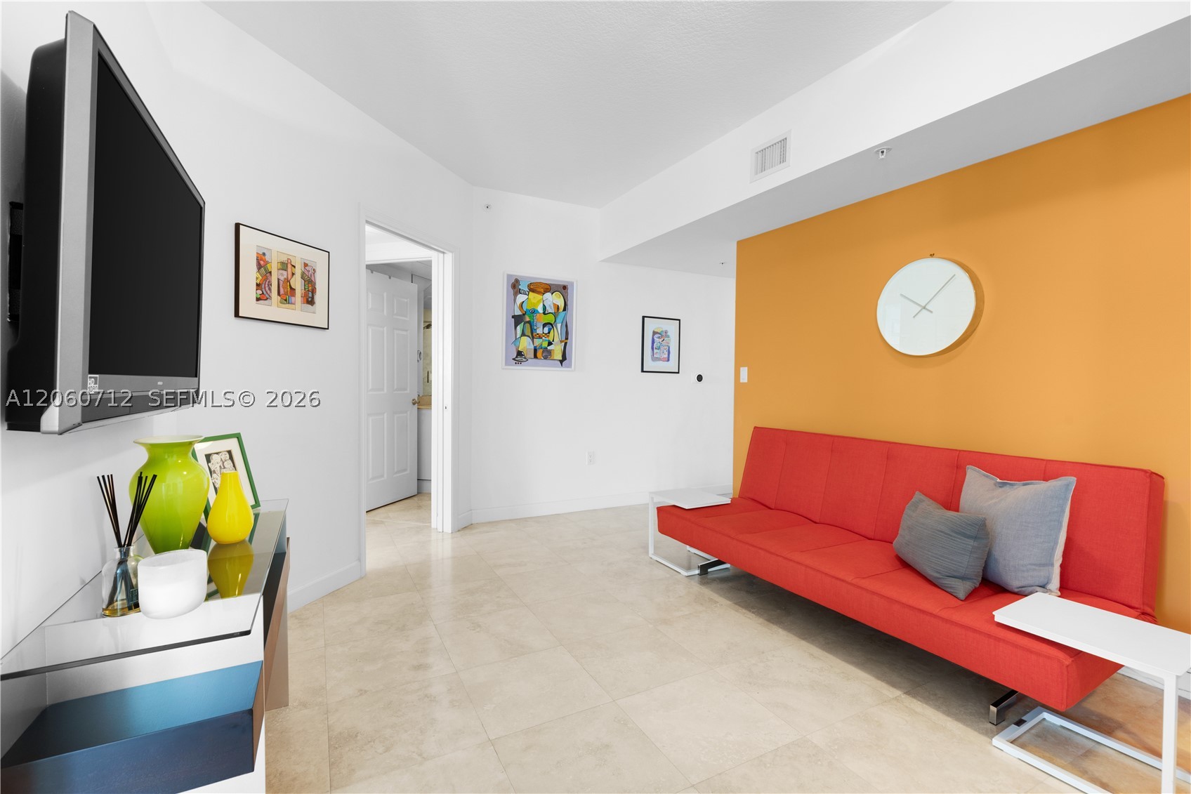 DUO CONDOMINIUM WEST - Residential