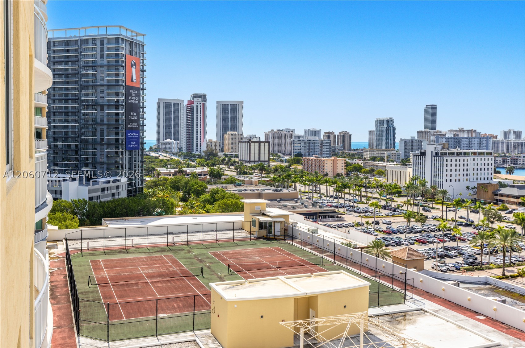 DUO CONDOMINIUM WEST - Residential