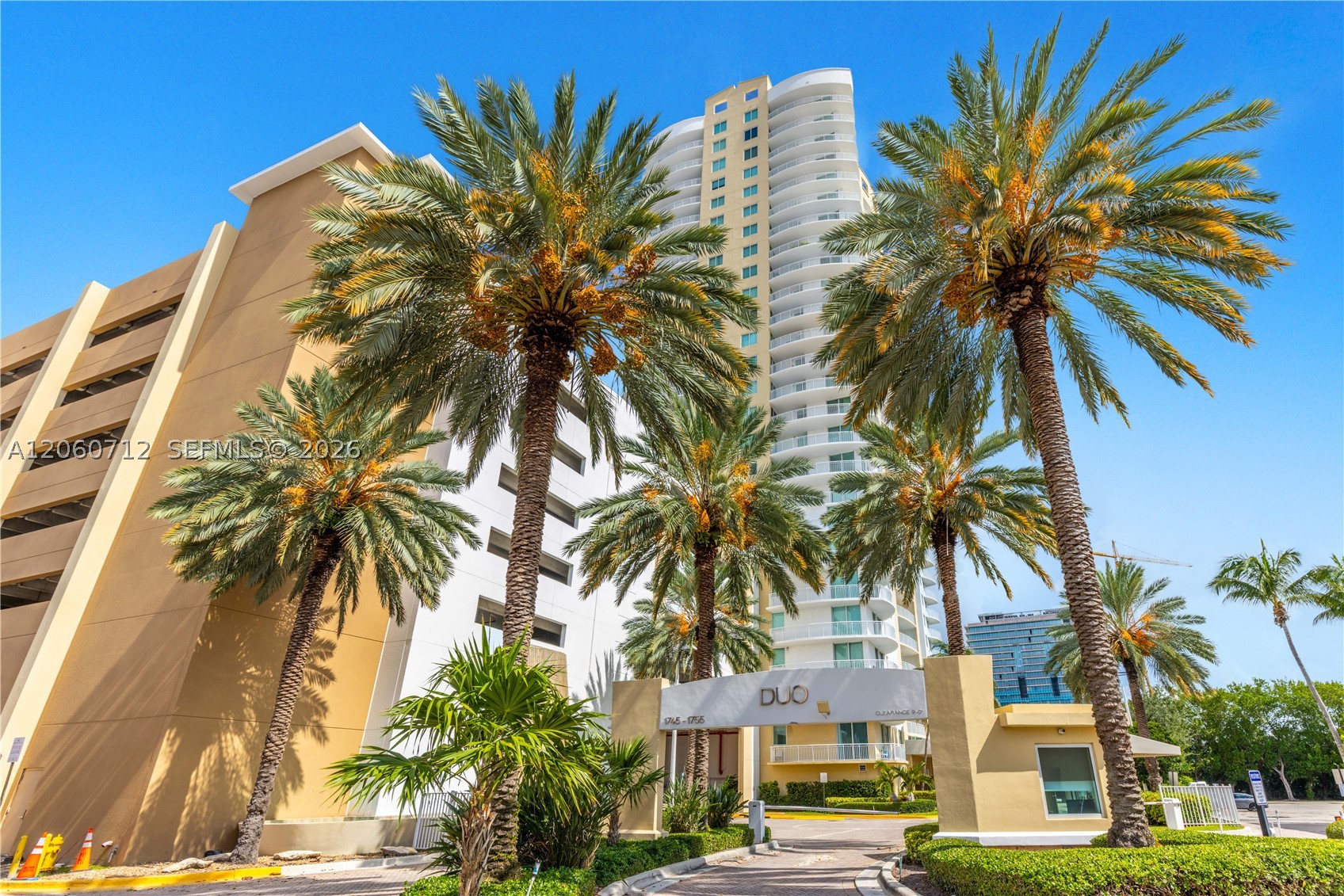 DUO CONDOMINIUM WEST - Residential