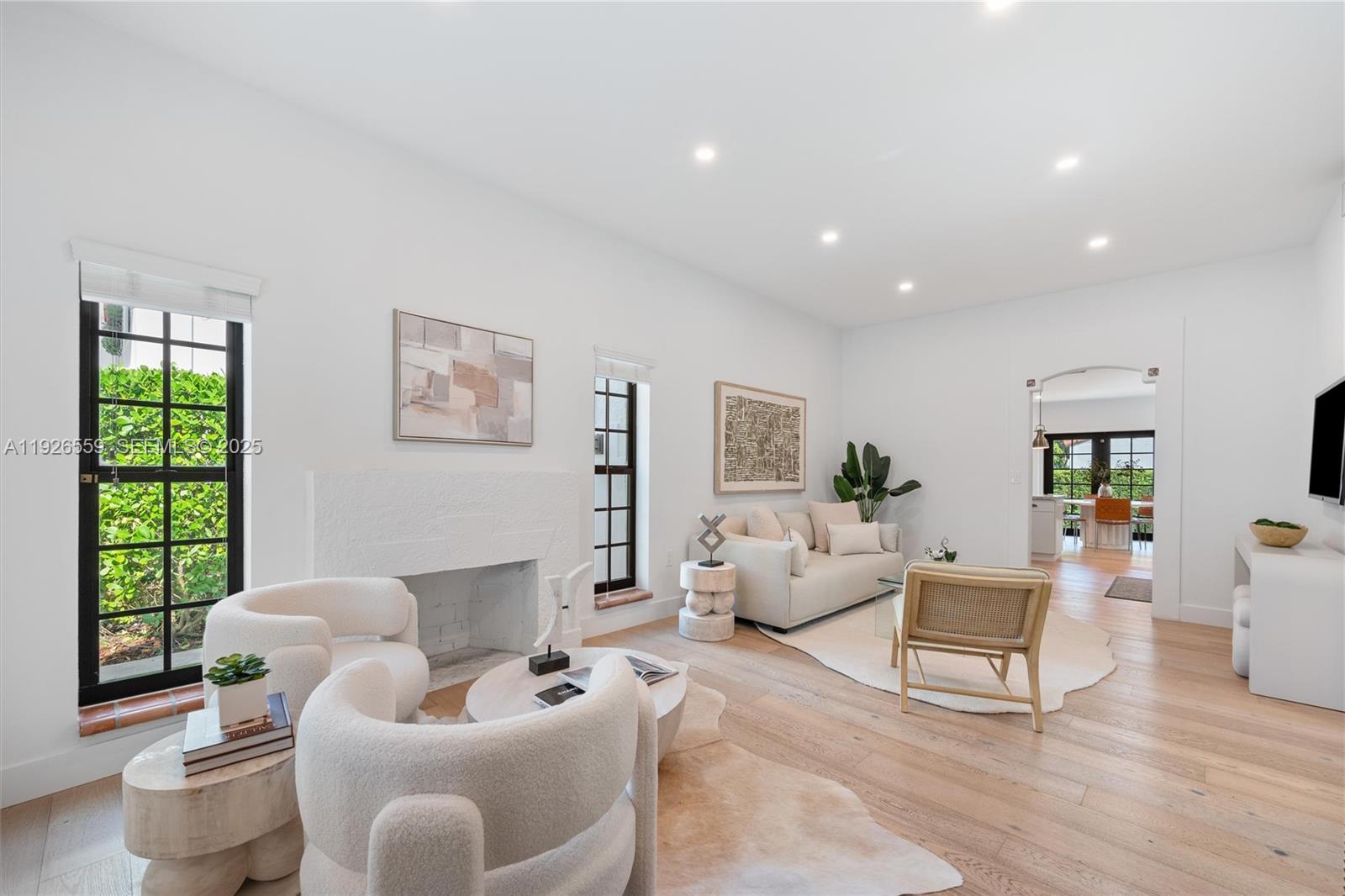GRANADA GROVES - Residential