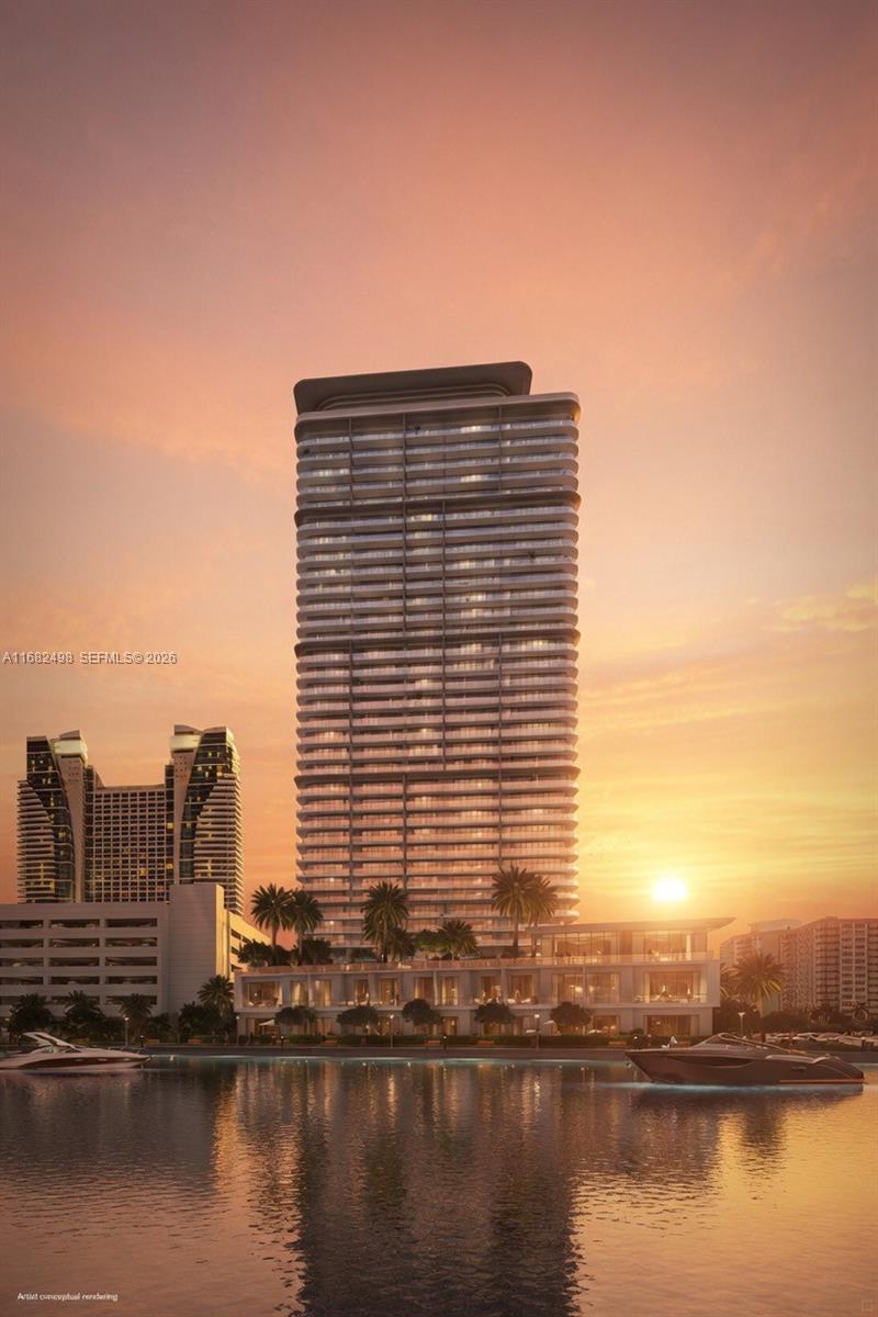 ICON BEACH RESIDENCES - Residential