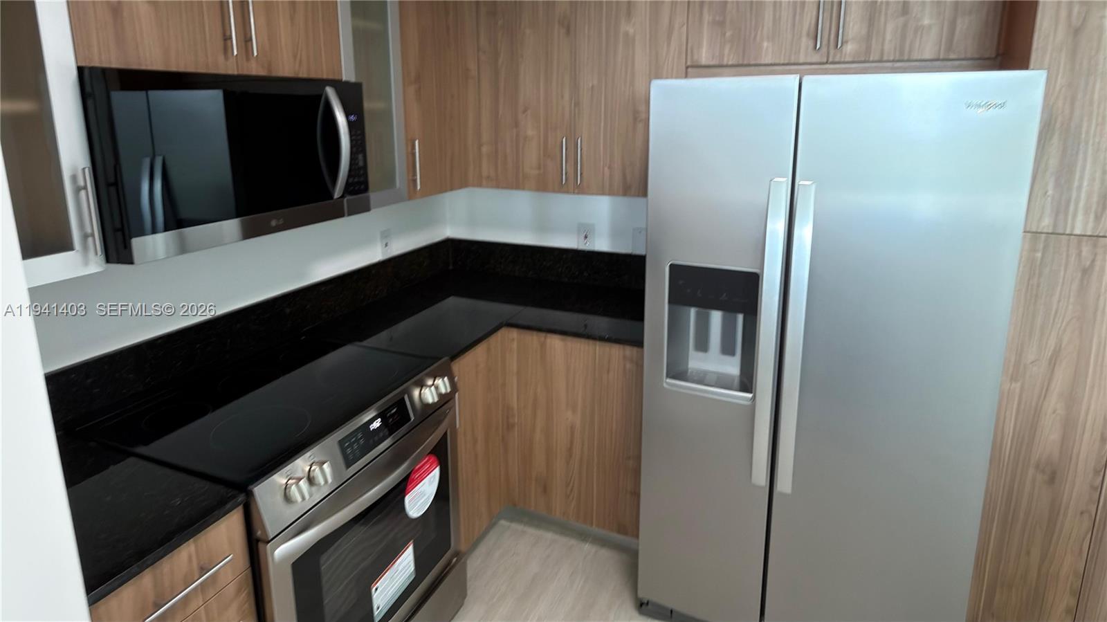 360 CONDO A - Residential