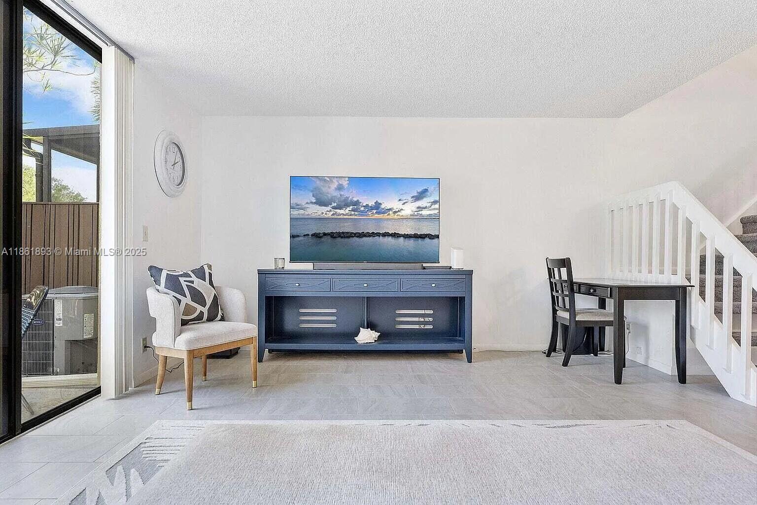 BAYWOOD VILLAGE III-A CON - Residential
