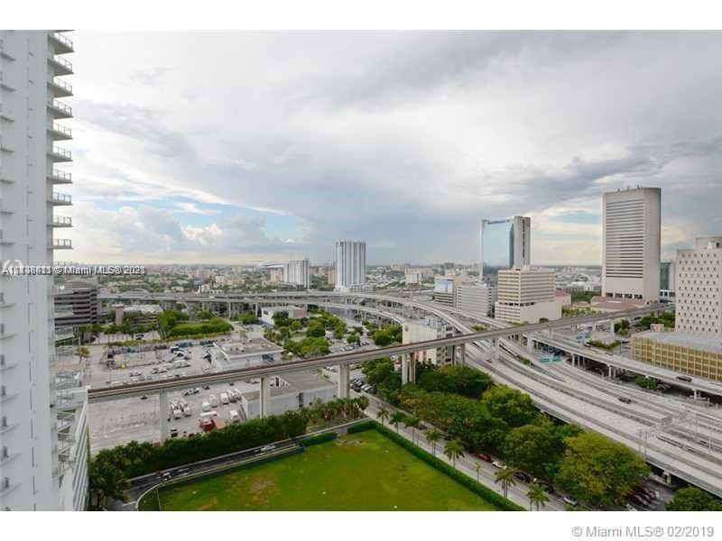 WIND CONDO - Residential Lease