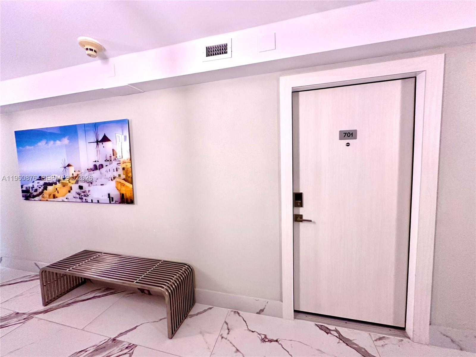 LA MER ESTATES SOUTH COND - Residential