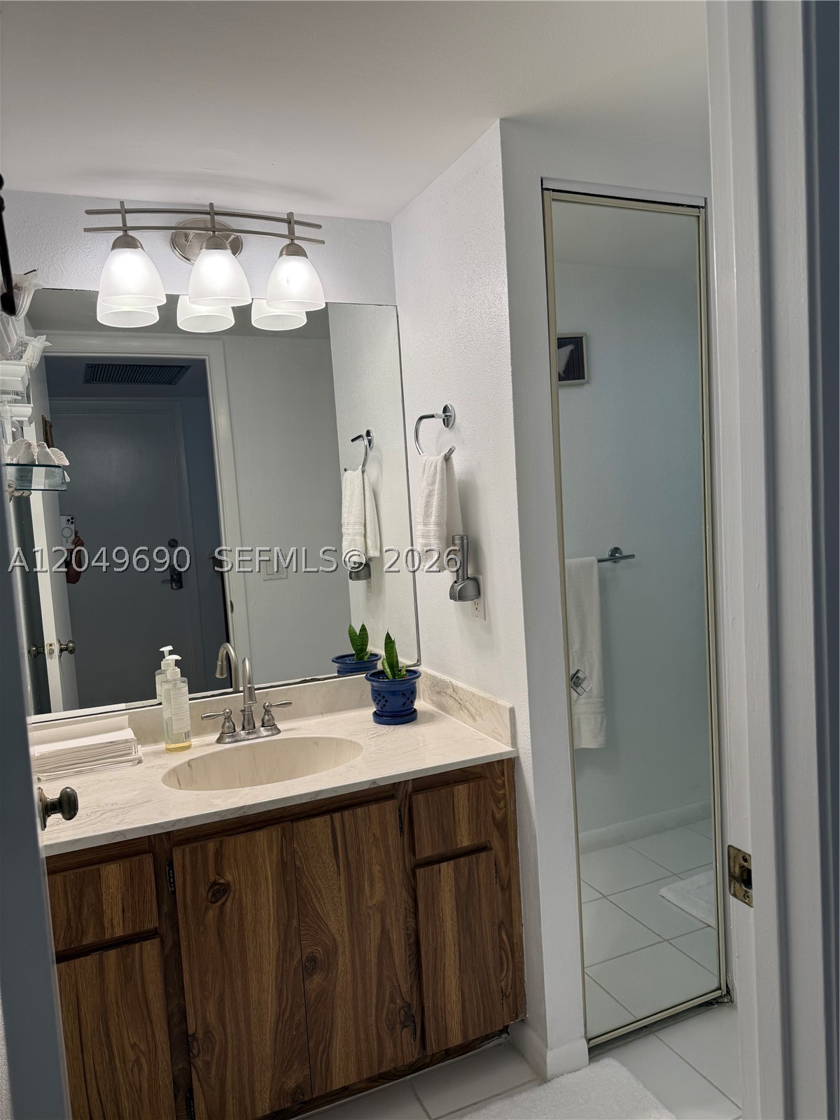 PINE ISLAND RIDGE SECTION - Residential Lease