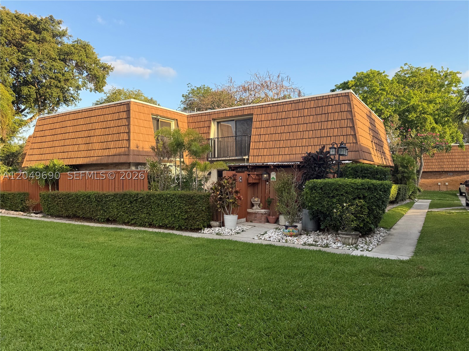 PINE ISLAND RIDGE SECTION - Residential Lease