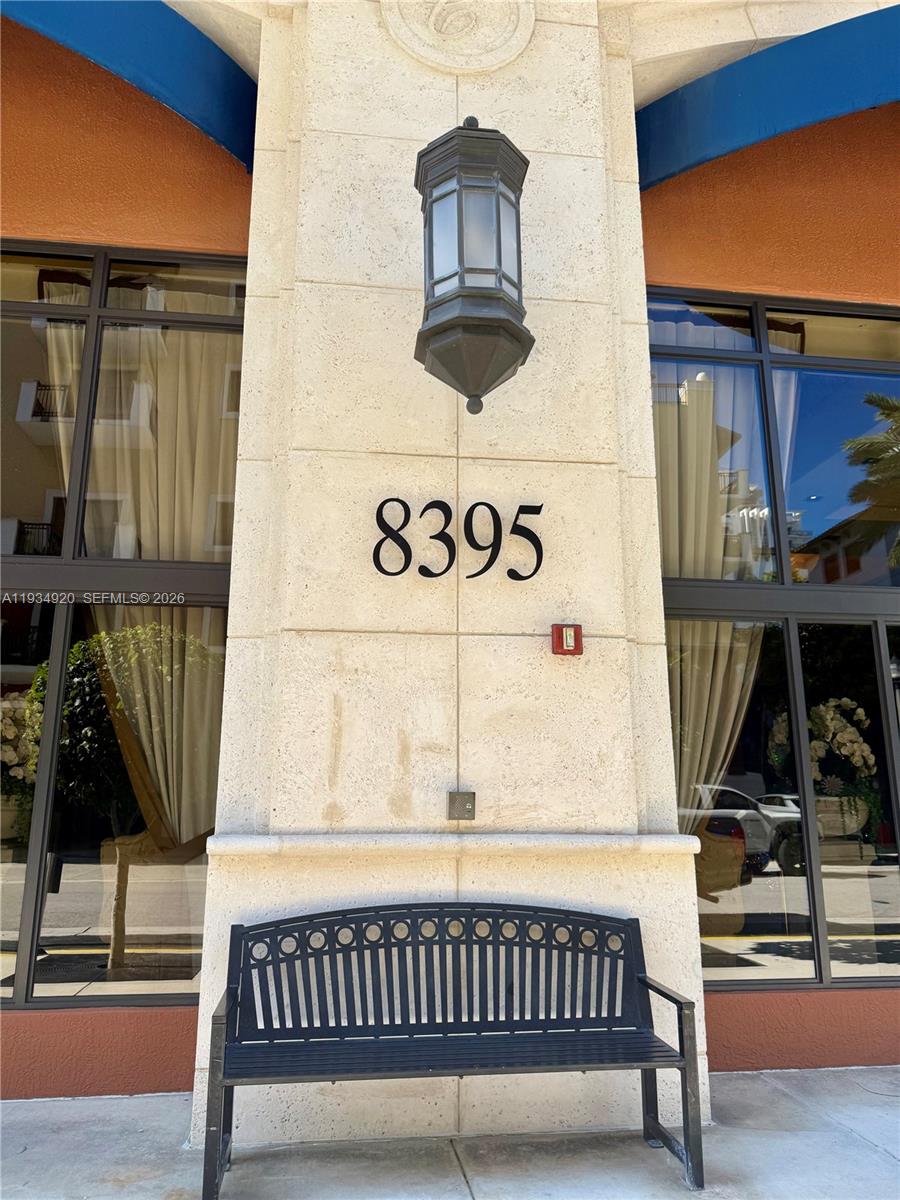 COLONNADE AT DADELAND SW - Residential