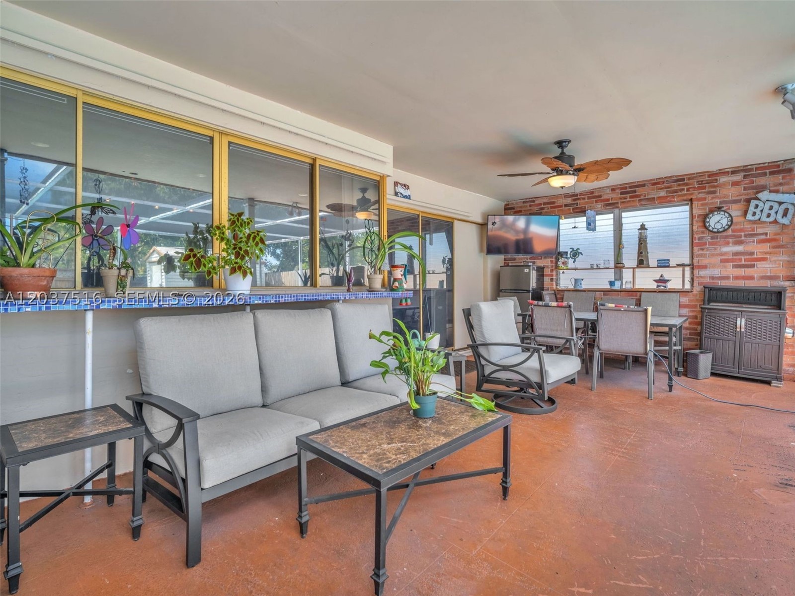 HOLLYWOOD HILLS AMEN PLAT - Residential