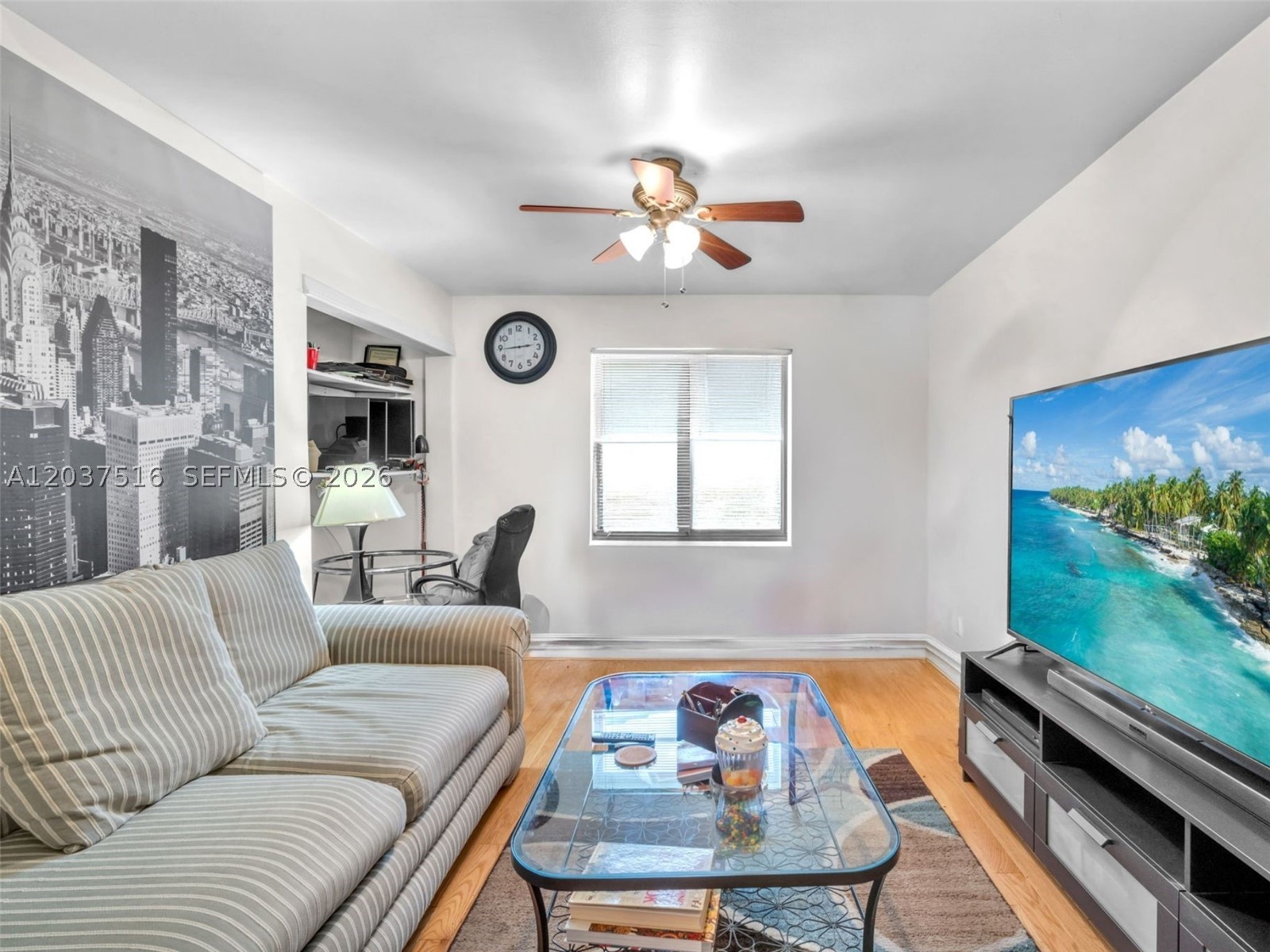 HOLLYWOOD HILLS AMEN PLAT - Residential