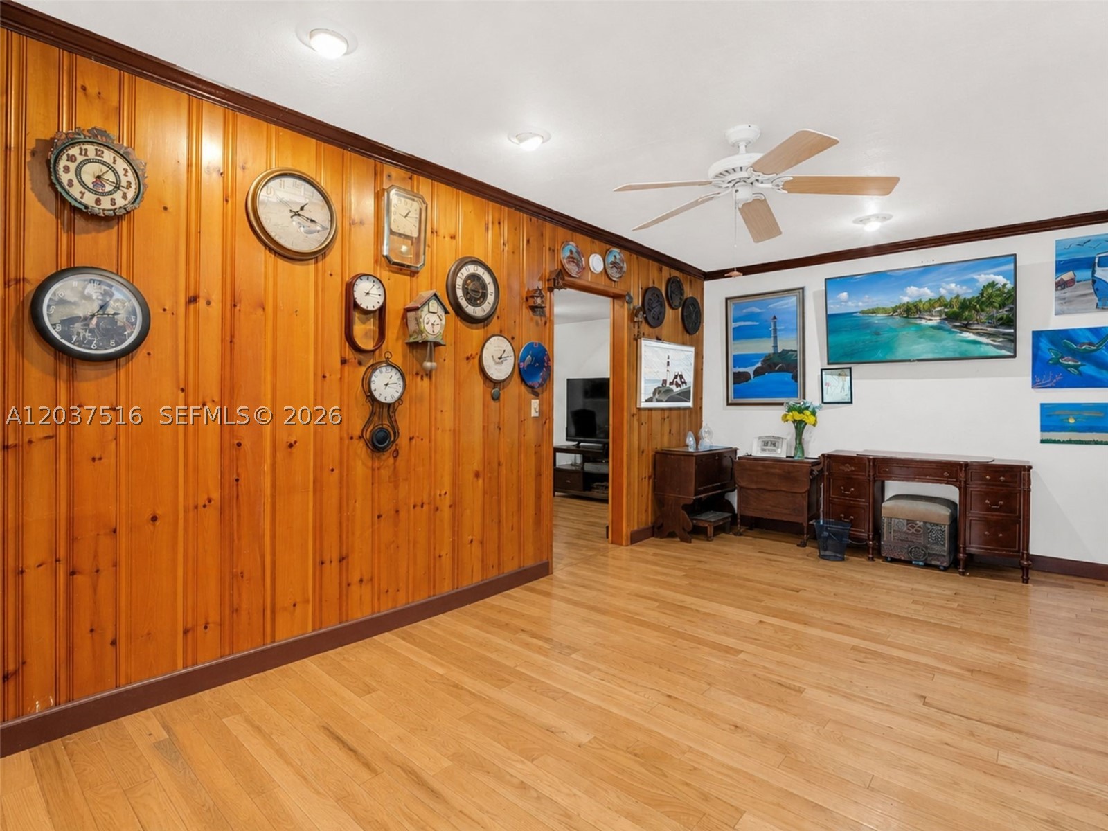 HOLLYWOOD HILLS AMEN PLAT - Residential