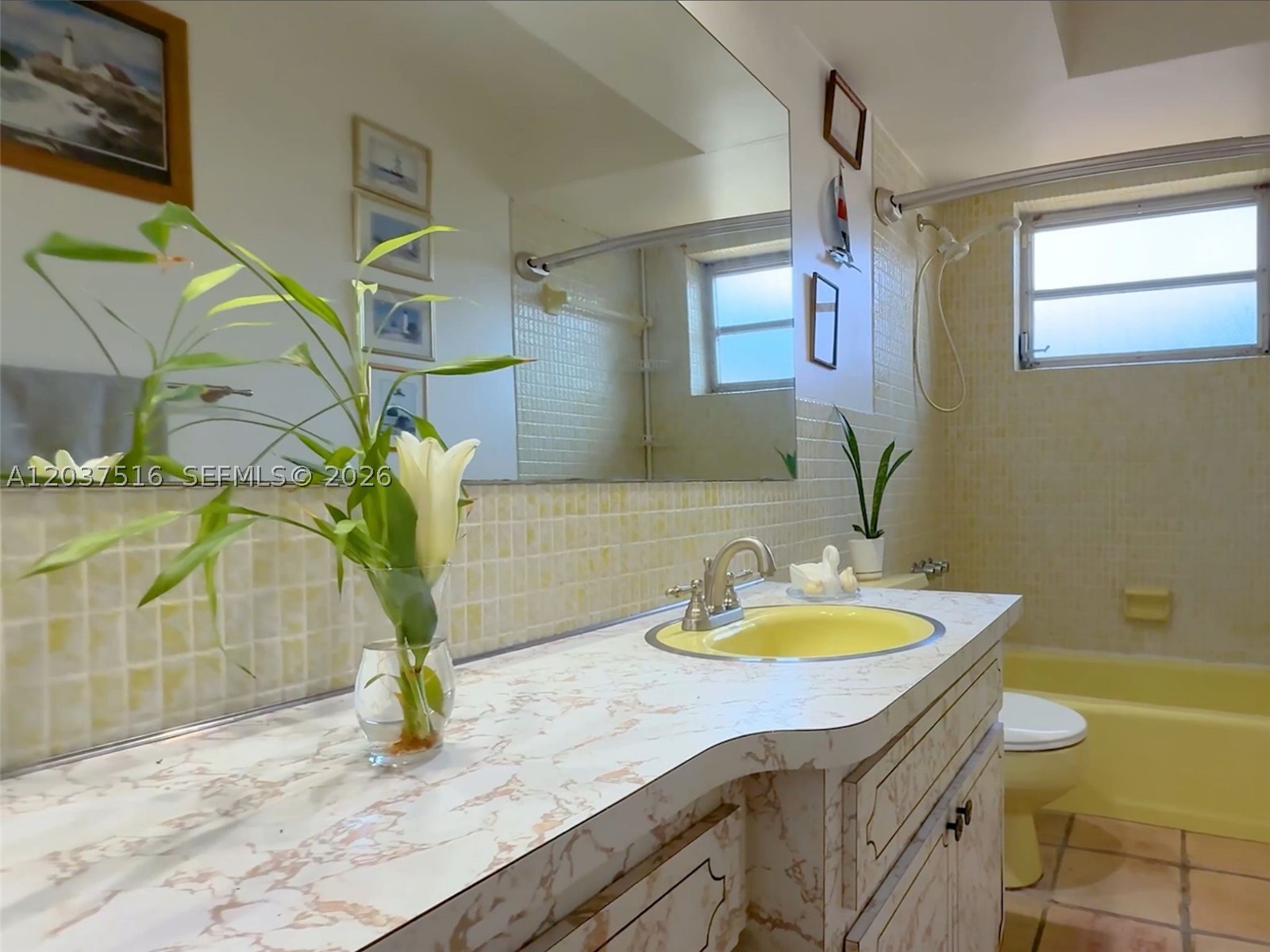 HOLLYWOOD HILLS AMEN PLAT - Residential