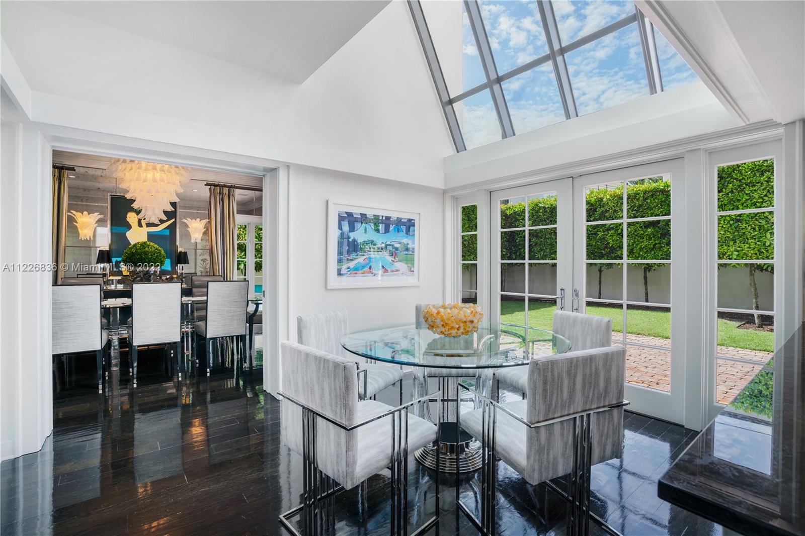 CORAL GABLES RIVIERA SEC - Residential