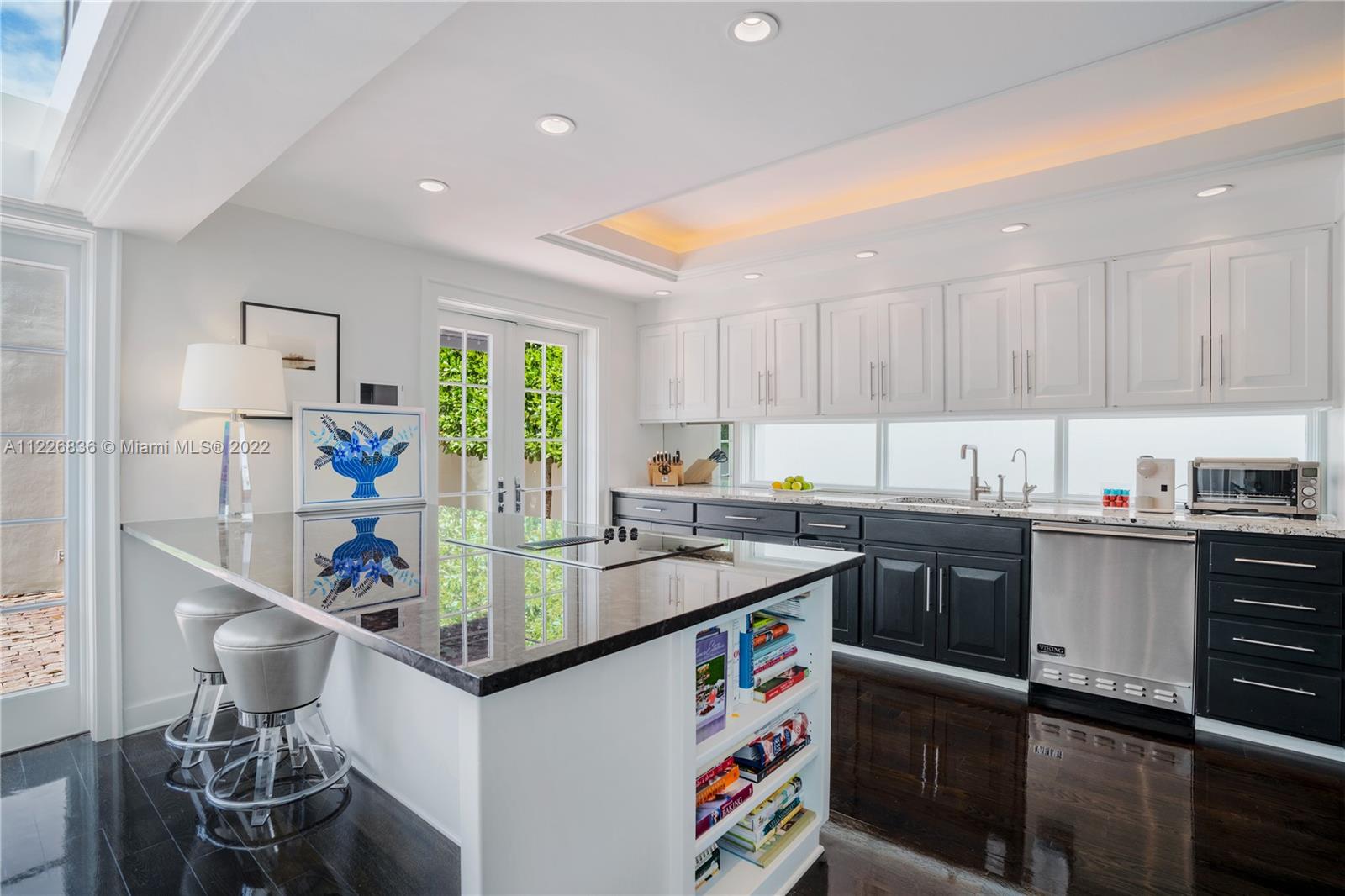 CORAL GABLES RIVIERA SEC - Residential