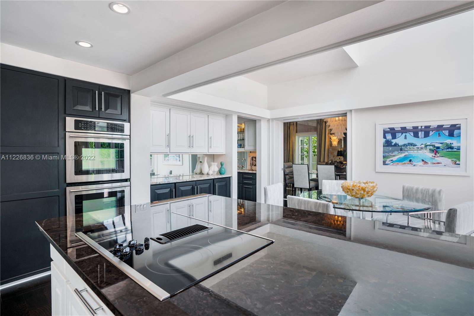 CORAL GABLES RIVIERA SEC - Residential