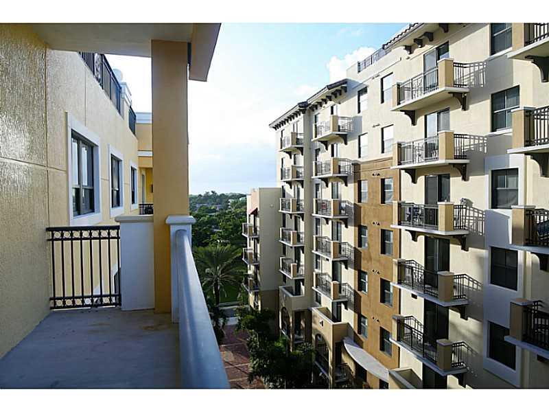 COLONNADE AT DADELAND SW - Residential Lease