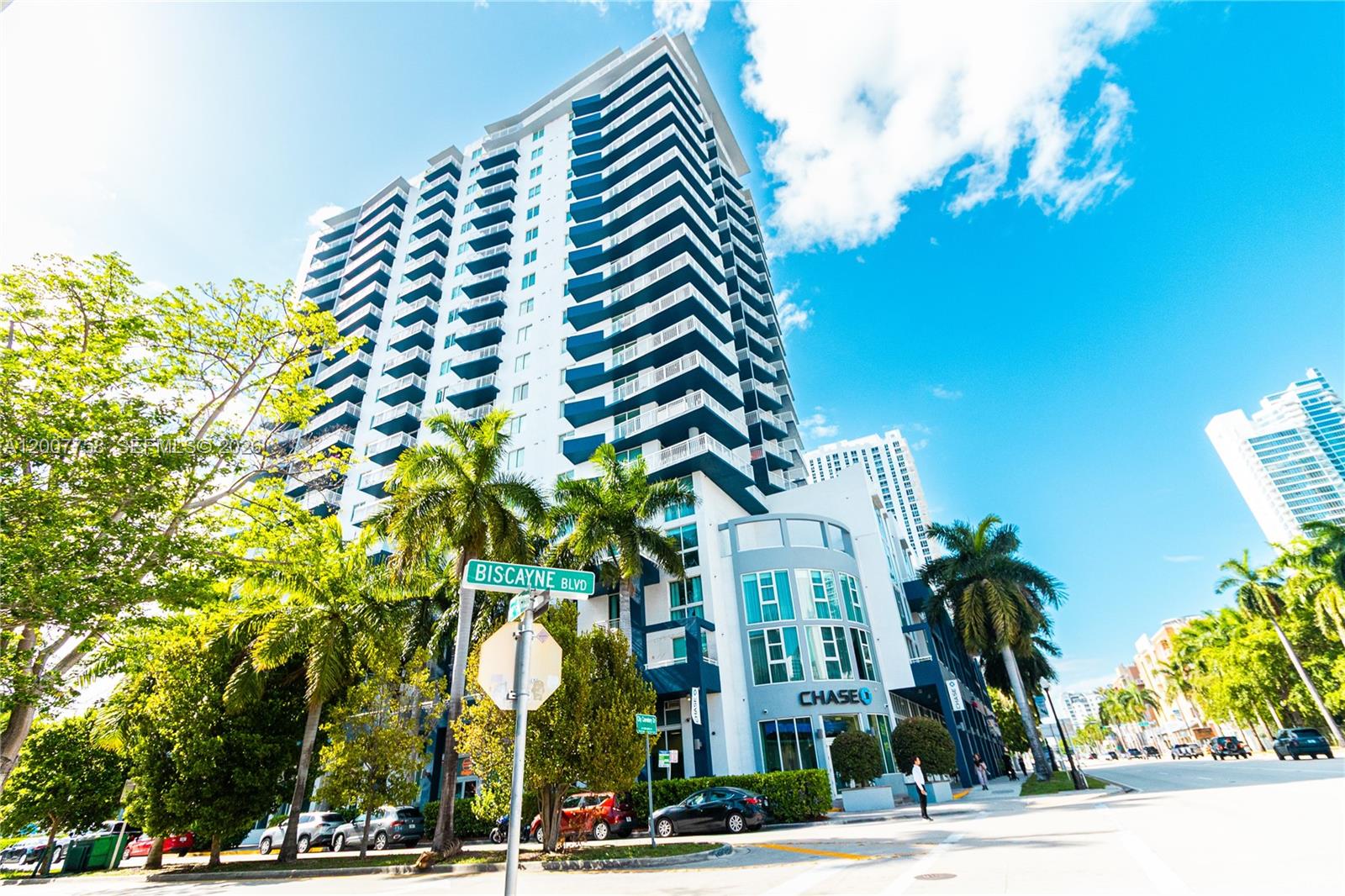 1800 BISCAYNE PLAZA CONDO - Residential
