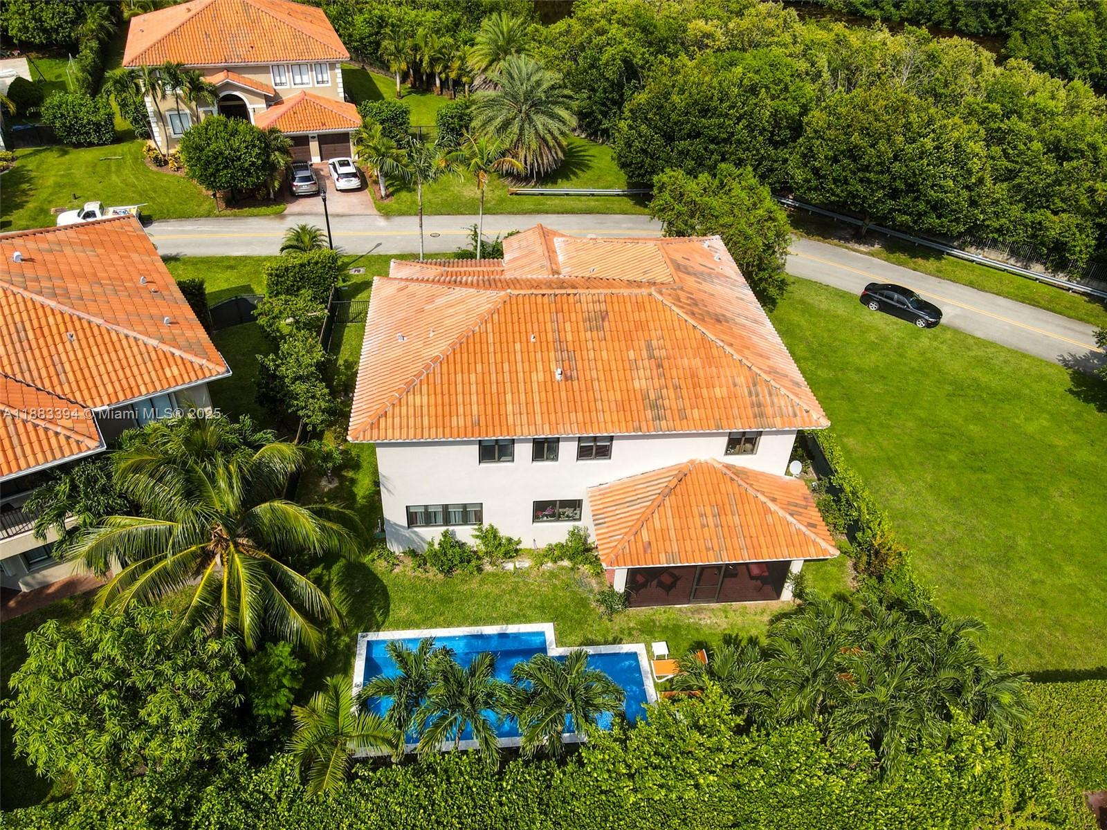 CUTLER CAY - Residential