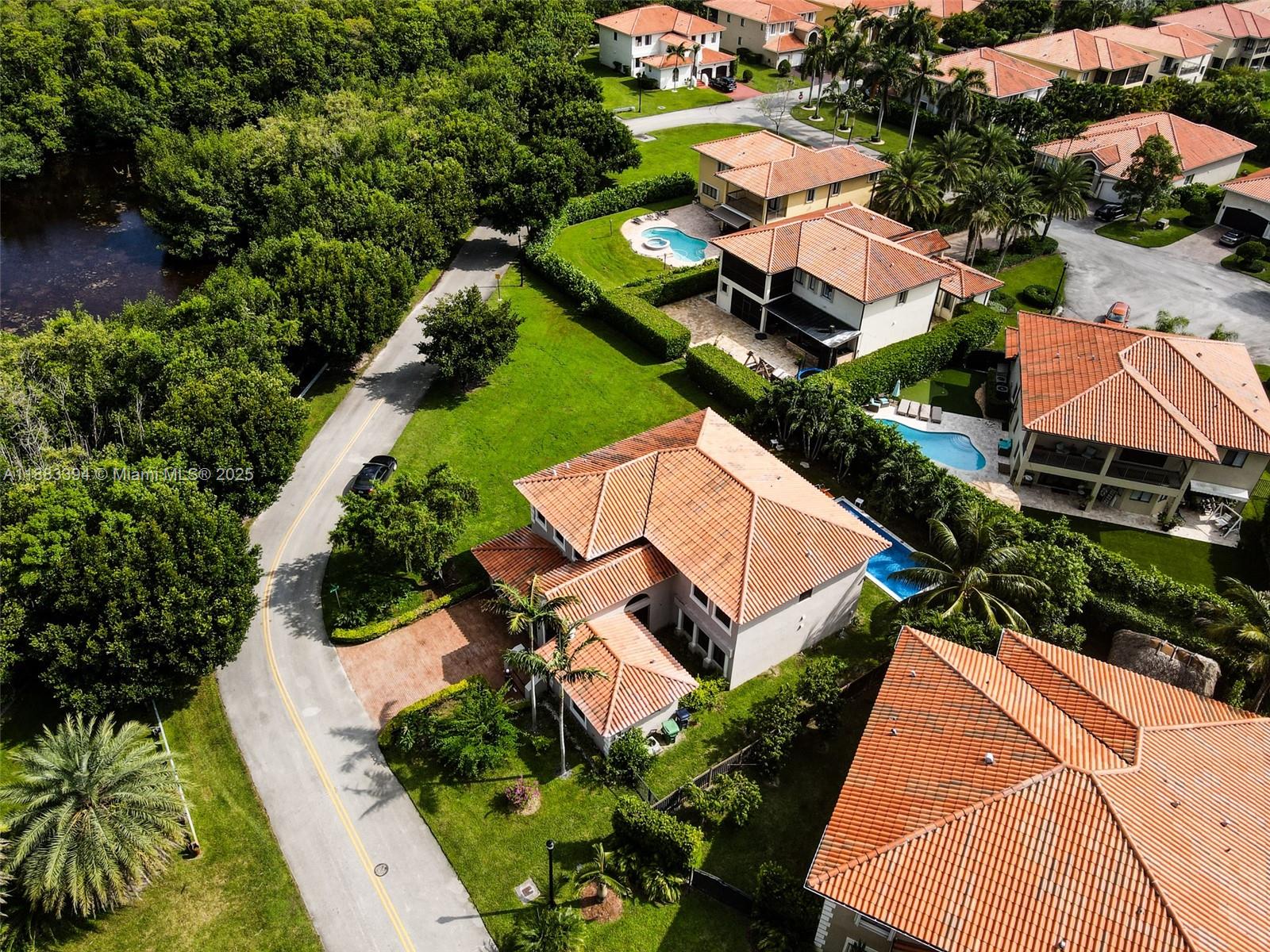 CUTLER CAY - Residential