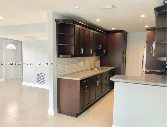 SEAGRAPE VILLAGE CONDO - Residential