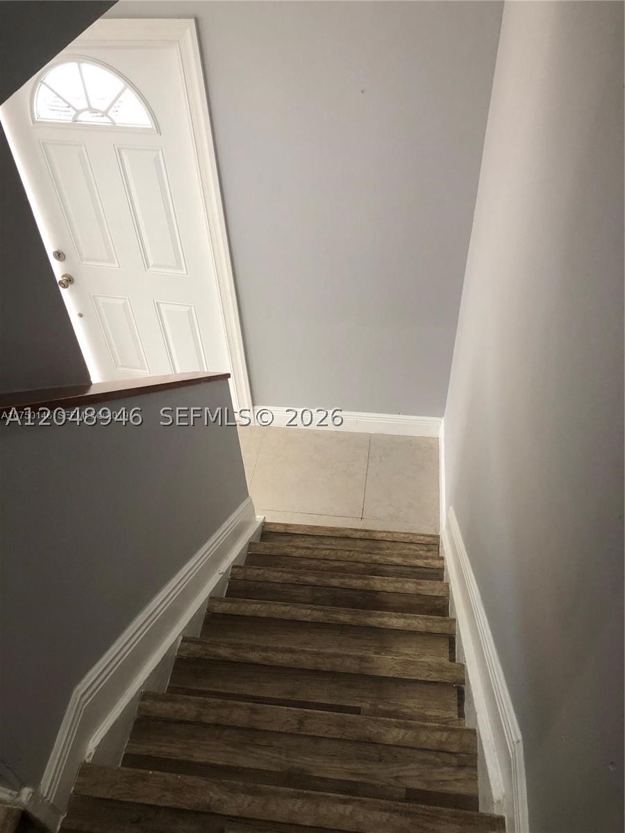 SEAGRAPE VILLAGE CONDO - Residential