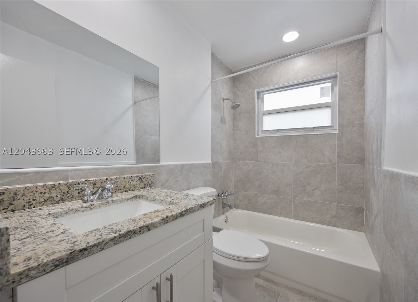 SUNRISE GOLF VILLAGE SEC - Residential