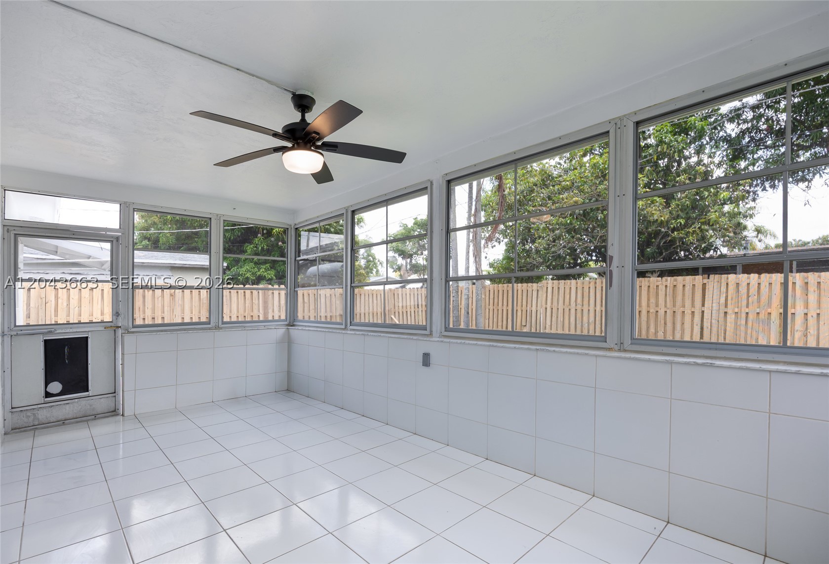 SUNRISE GOLF VILLAGE SEC - Residential