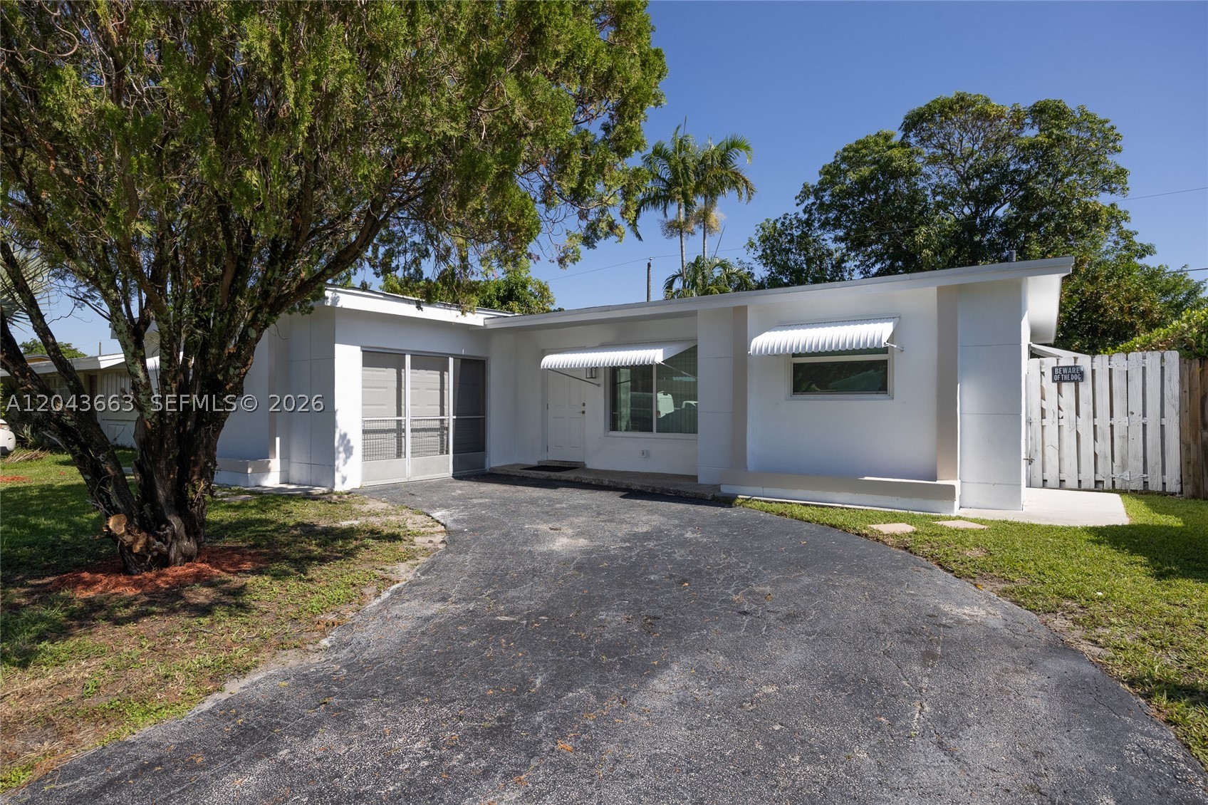 SUNRISE GOLF VILLAGE SEC - Residential