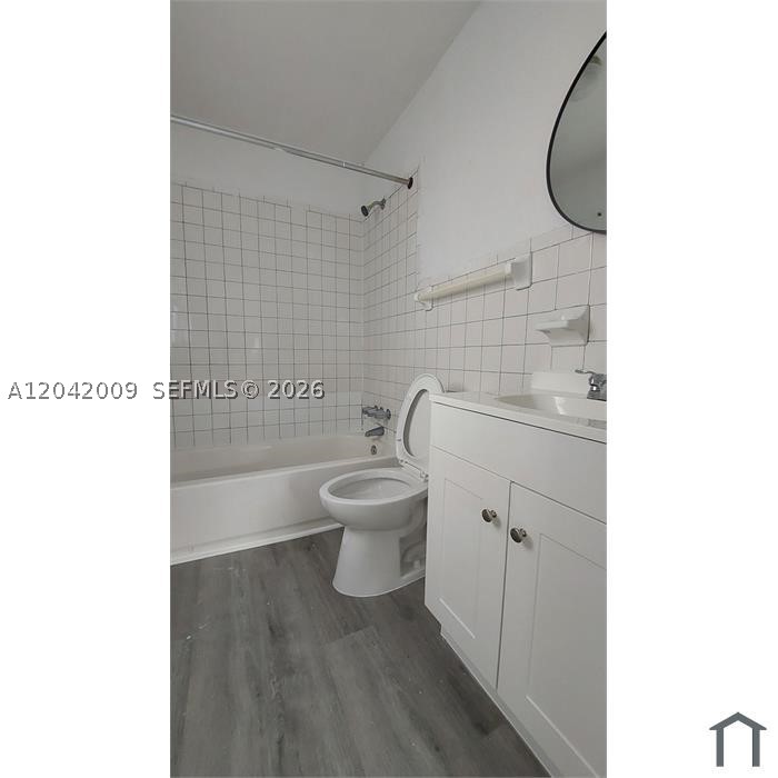 HIALEAH HEIGHTS - Residential Income