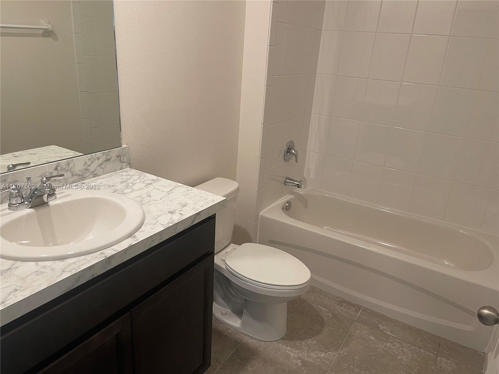 PORT ST LUCIE SECTION 11 - Residential Lease
