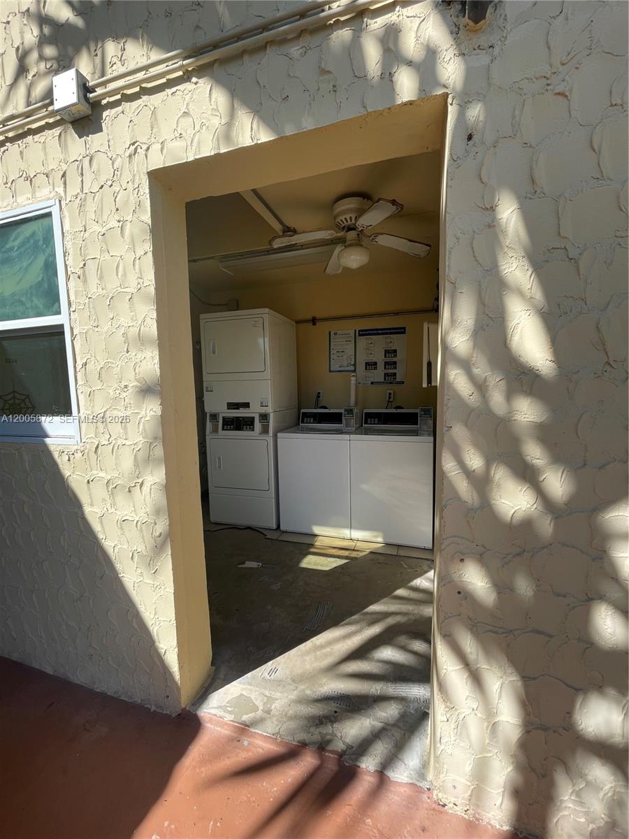 COURTYARDS AT KENDALL CON - Residential