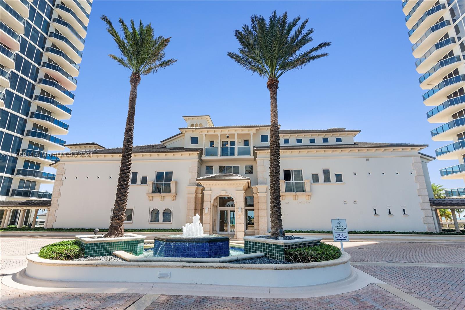 BLUE DIAMOND CONDO - Residential