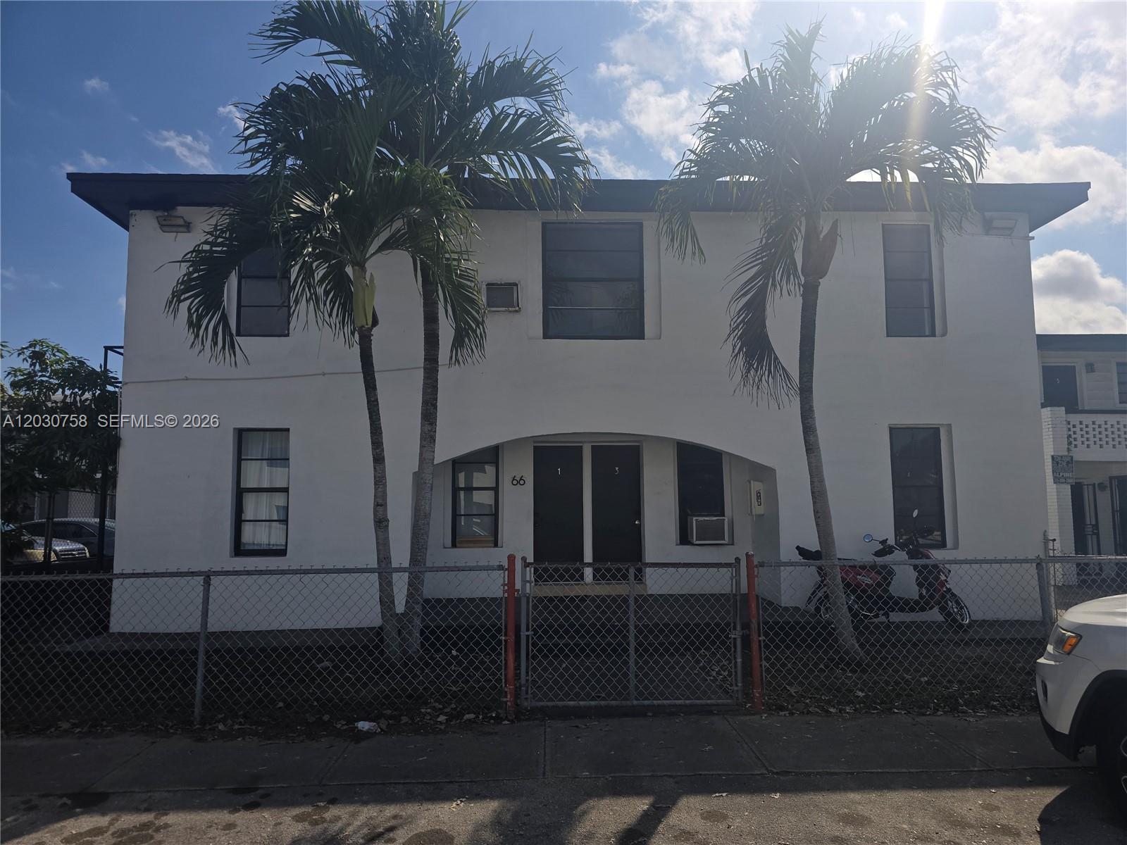 HIALEAH 7TH ADDN - Residential Lease