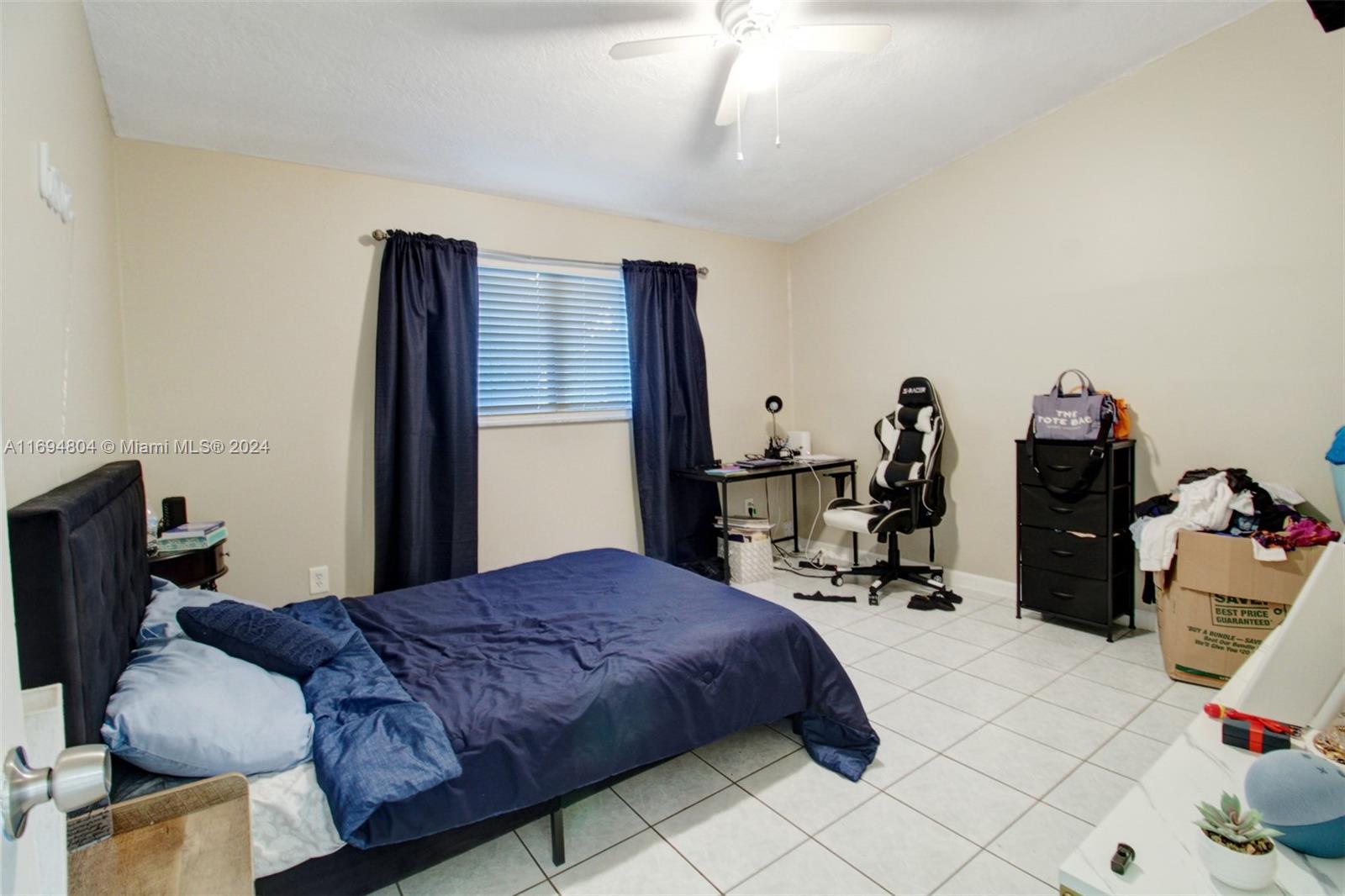 HOLLYWOOD TERRACE - Residential Income