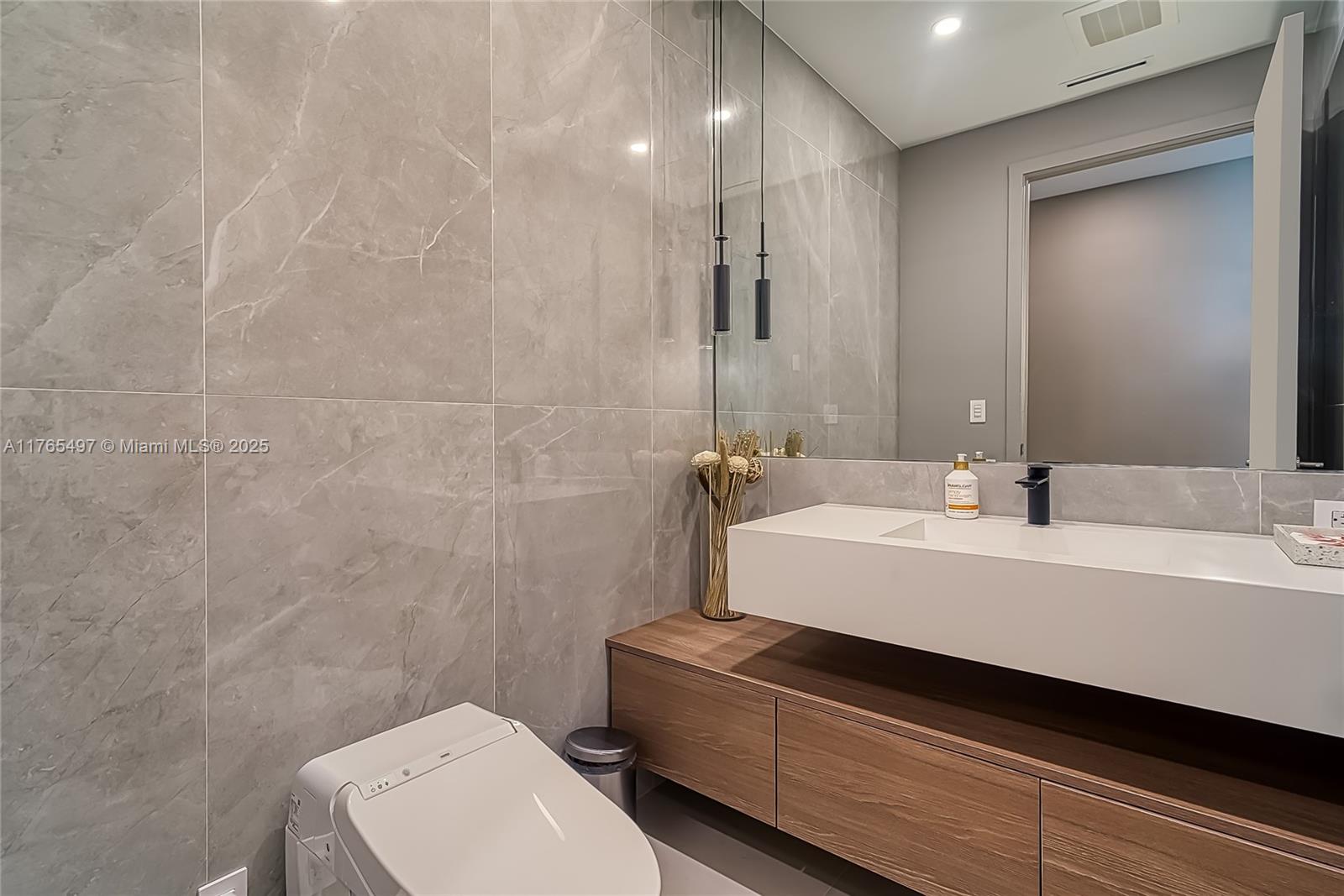 CHATEAU BEACH CONDO - Residential