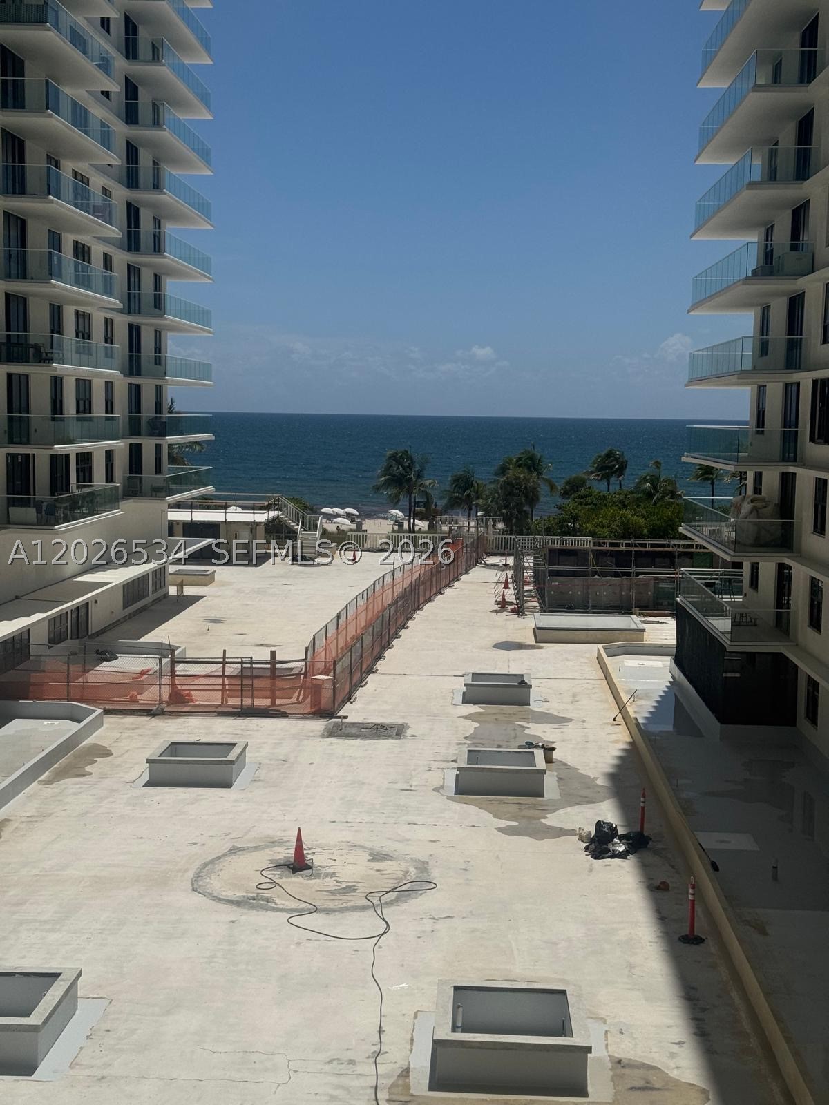 BALMORAL CONDO - Residential