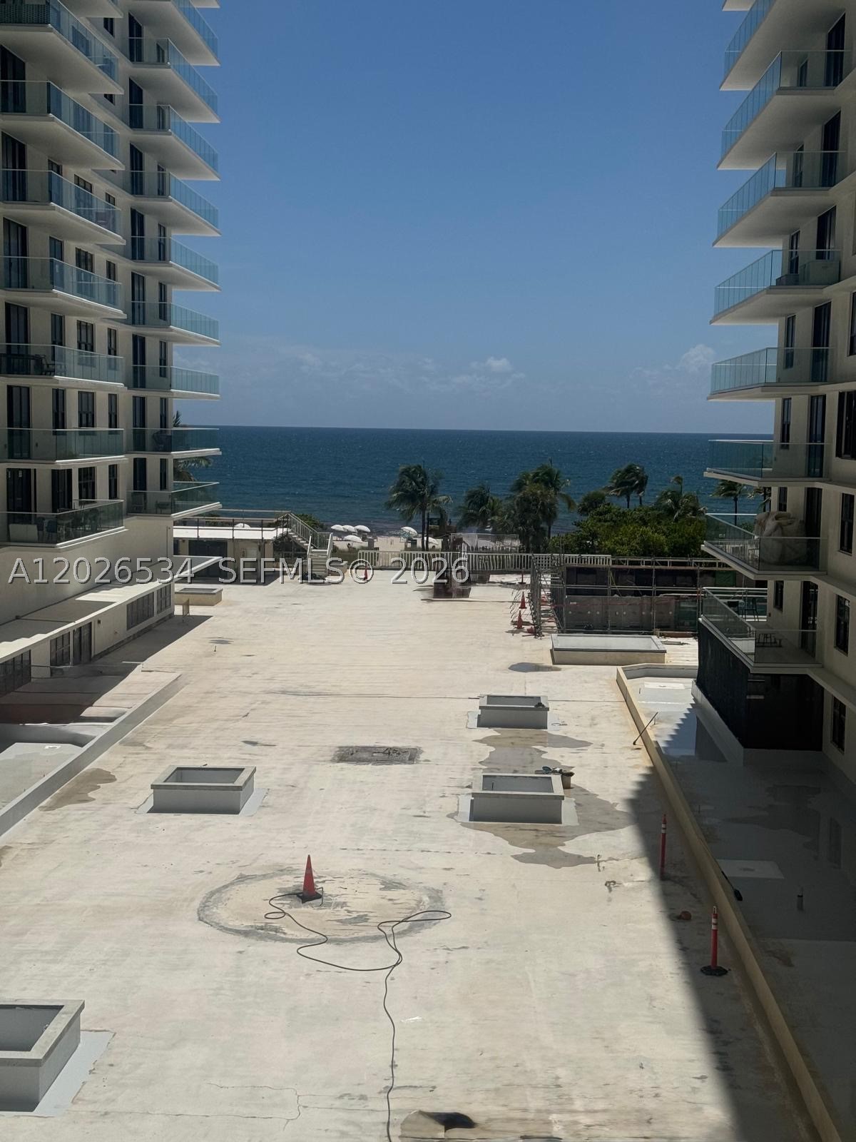 BALMORAL CONDO - Residential