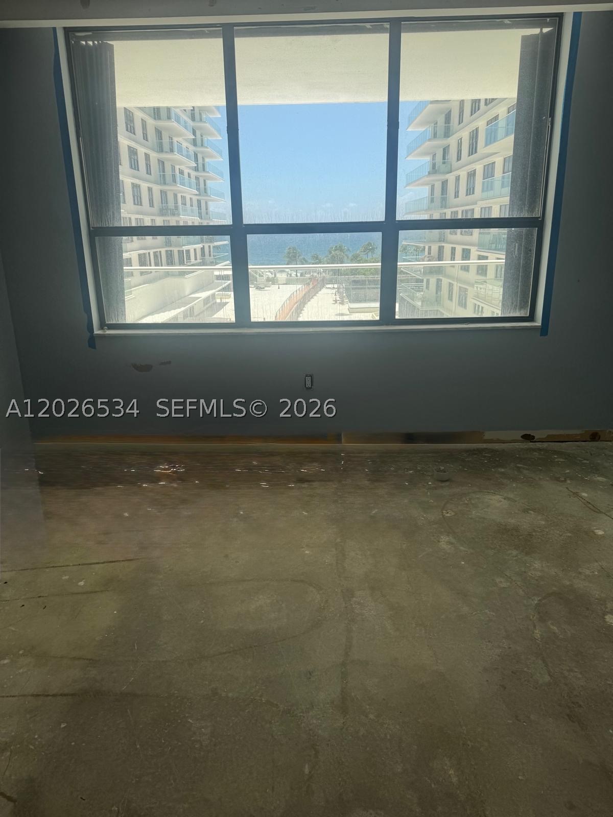BALMORAL CONDO - Residential