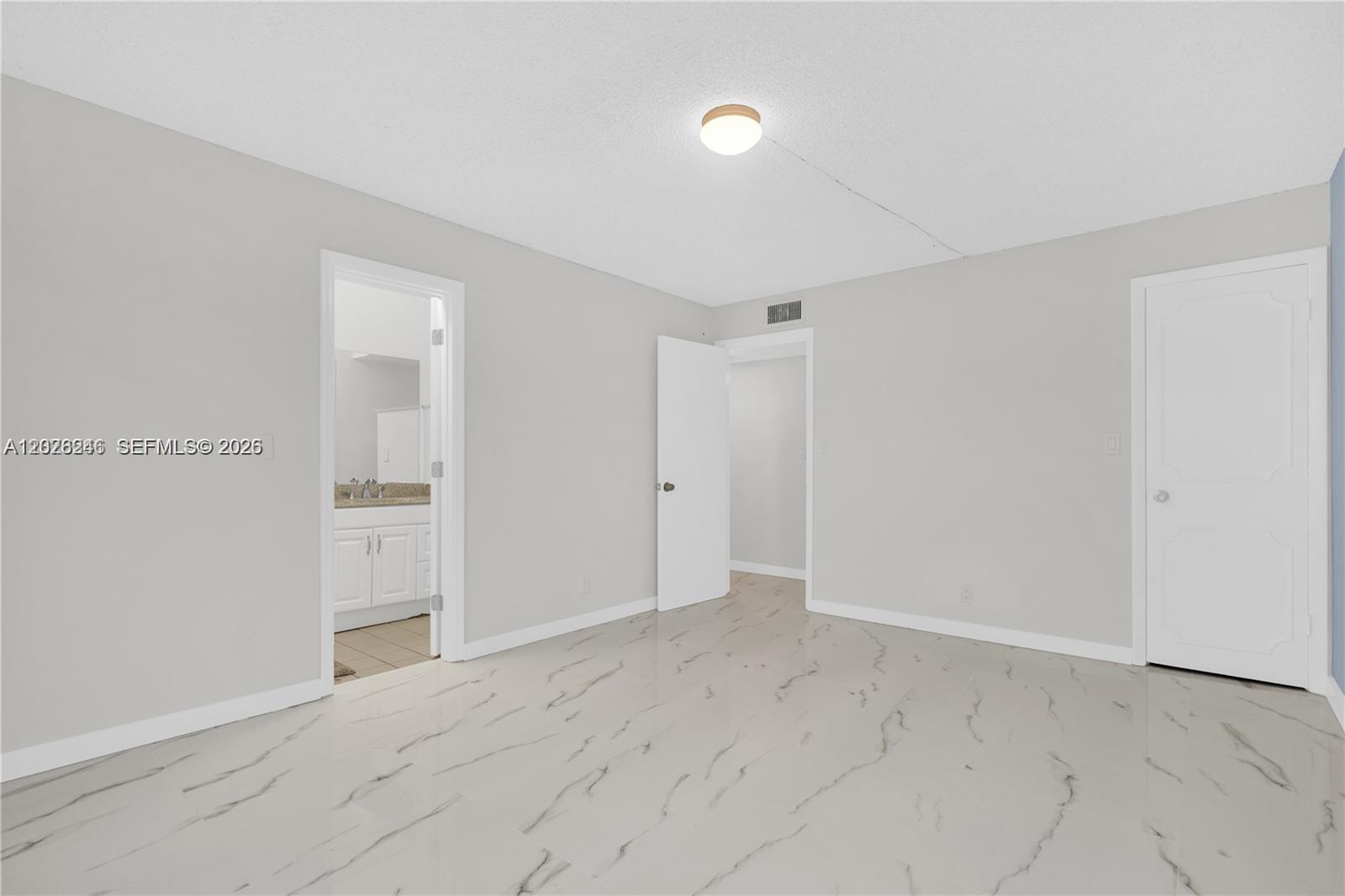 ISLE OF SANDALFOOT CONDO - Residential