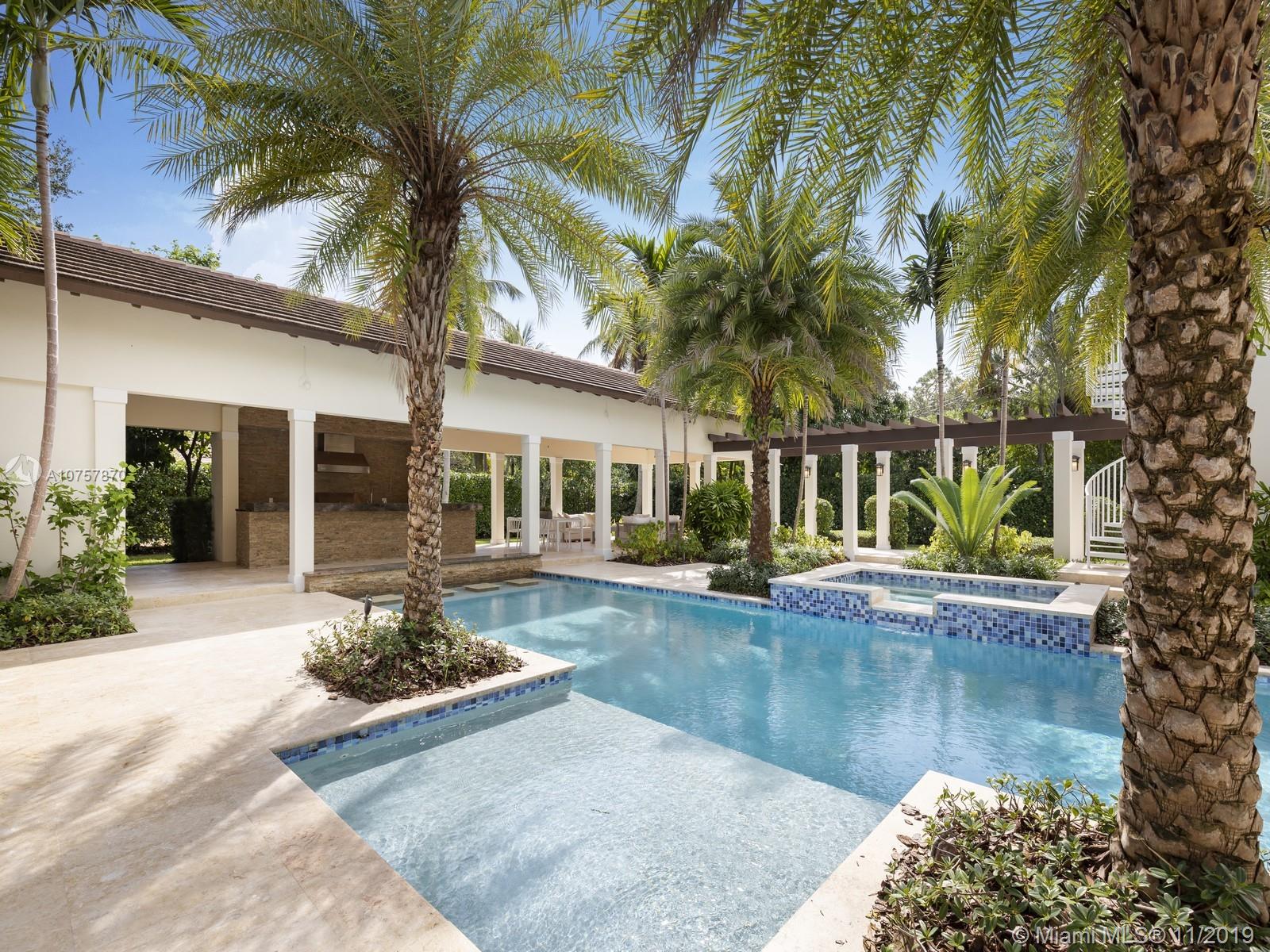 LOS PINOS - Residential