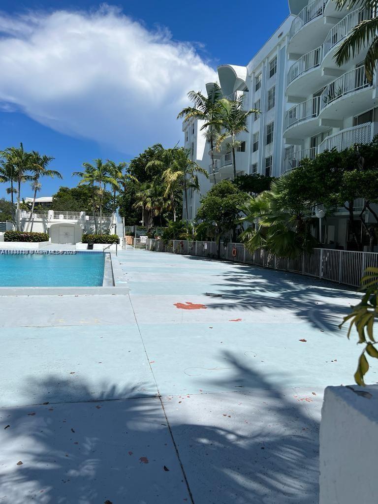 MONTECARLO CONDO - Residential