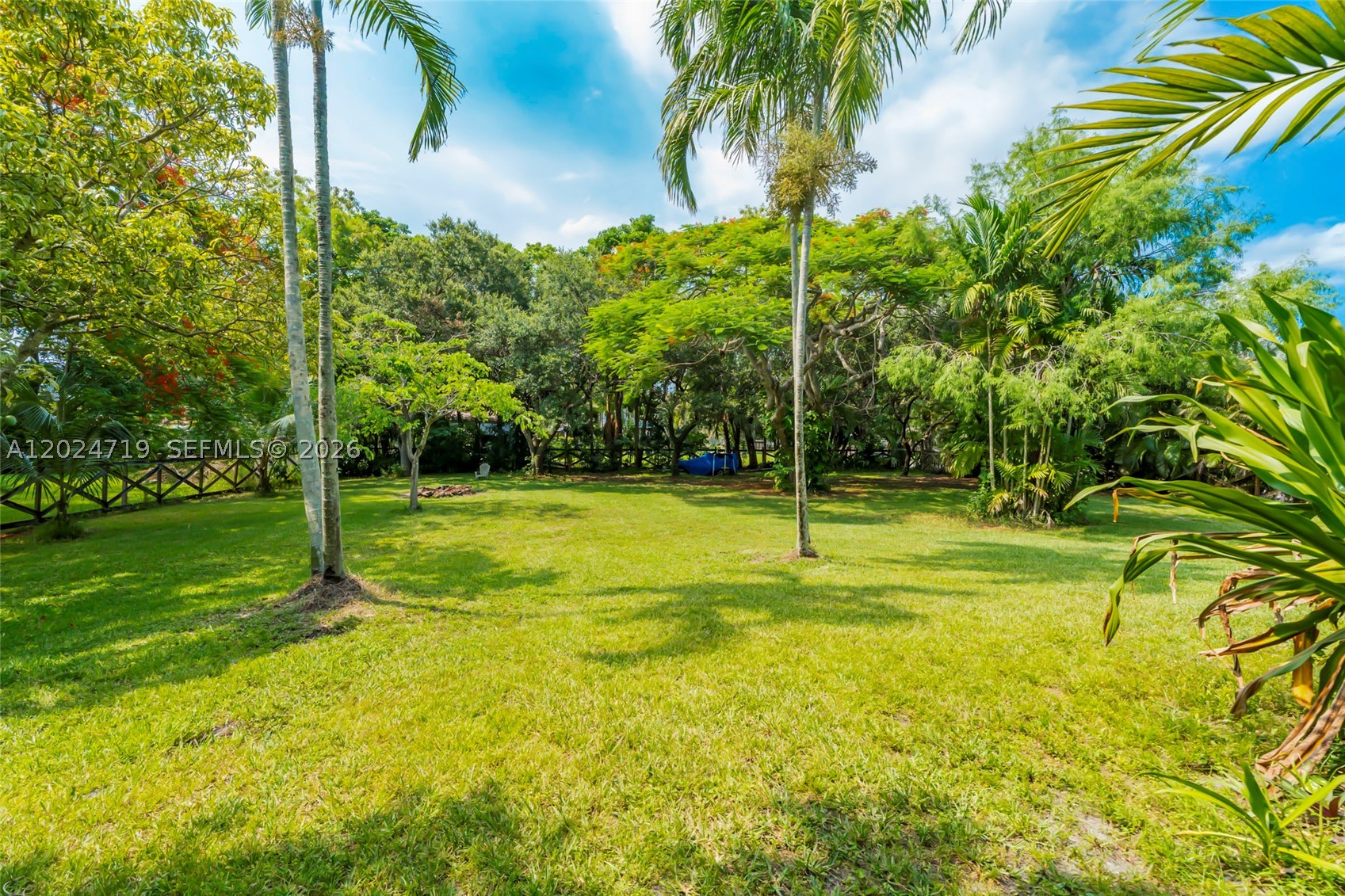 FLA FRUIT LANDS CO - Residential